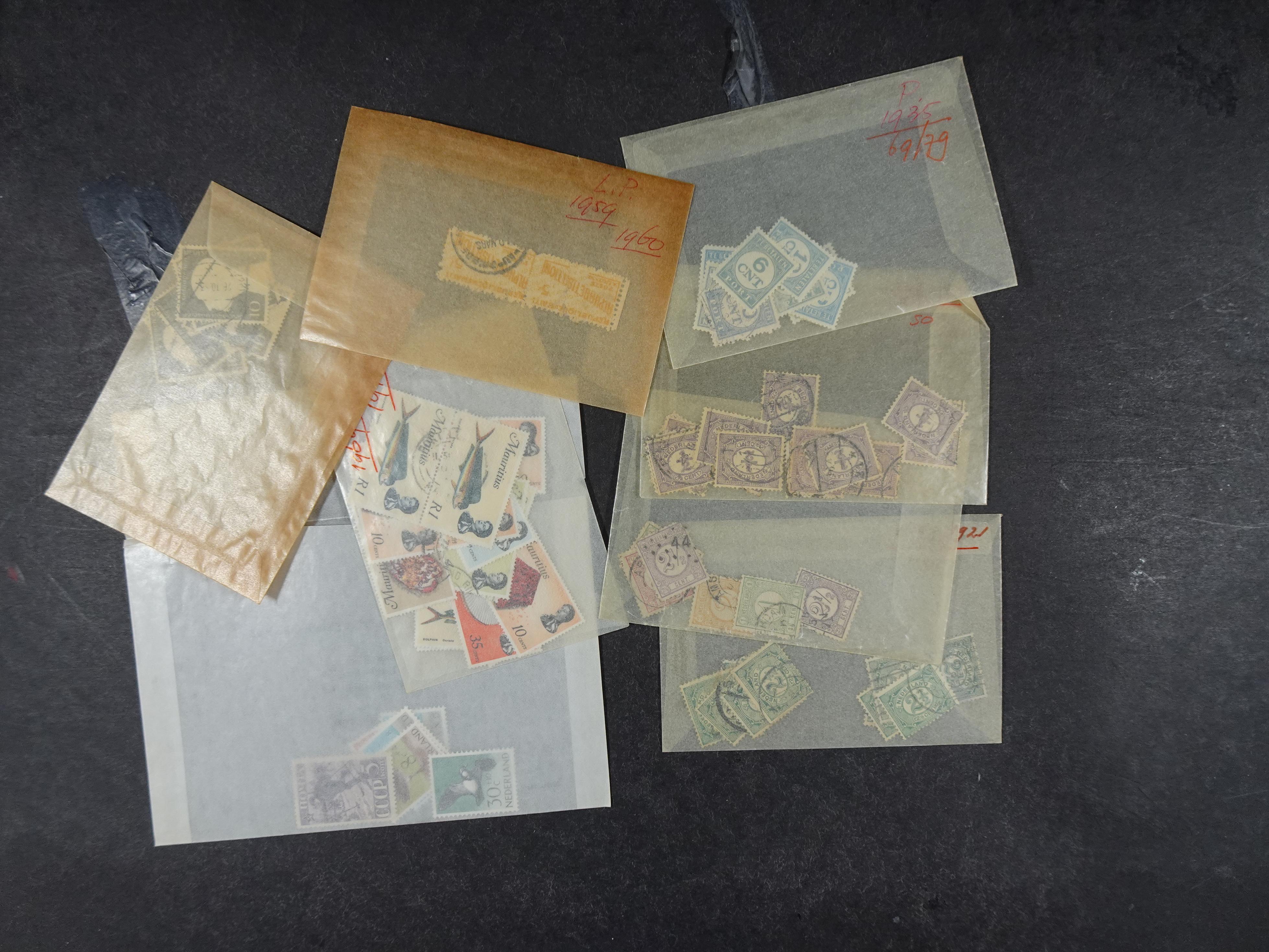 Leuke uitzoekpartij in zakjes.
Veel materiaal 31