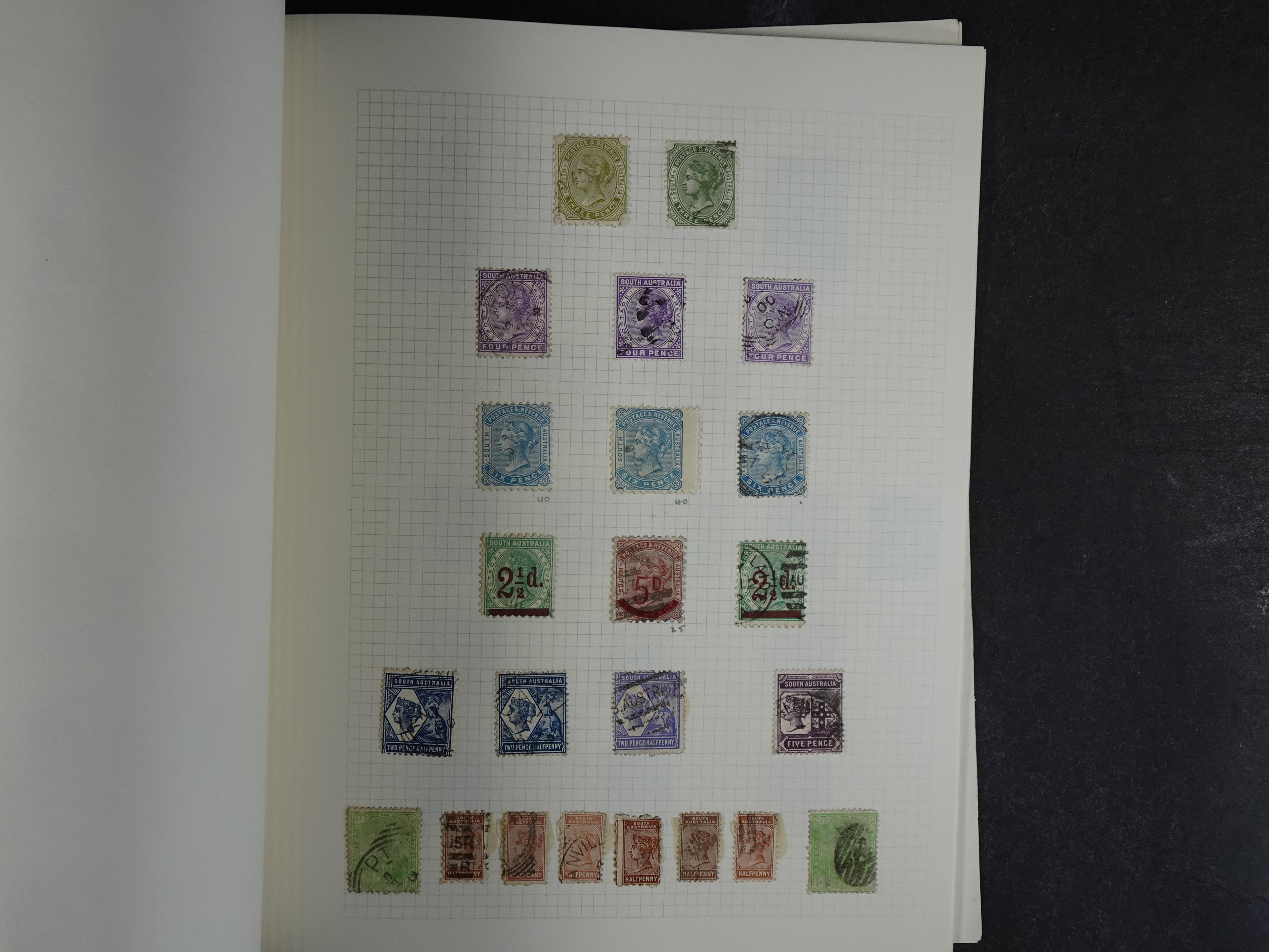 Prachtige collectie div, deels Australische staten waar onder beter materiaal en sommige prachtige stempels.
Zeer bijzonder. 18