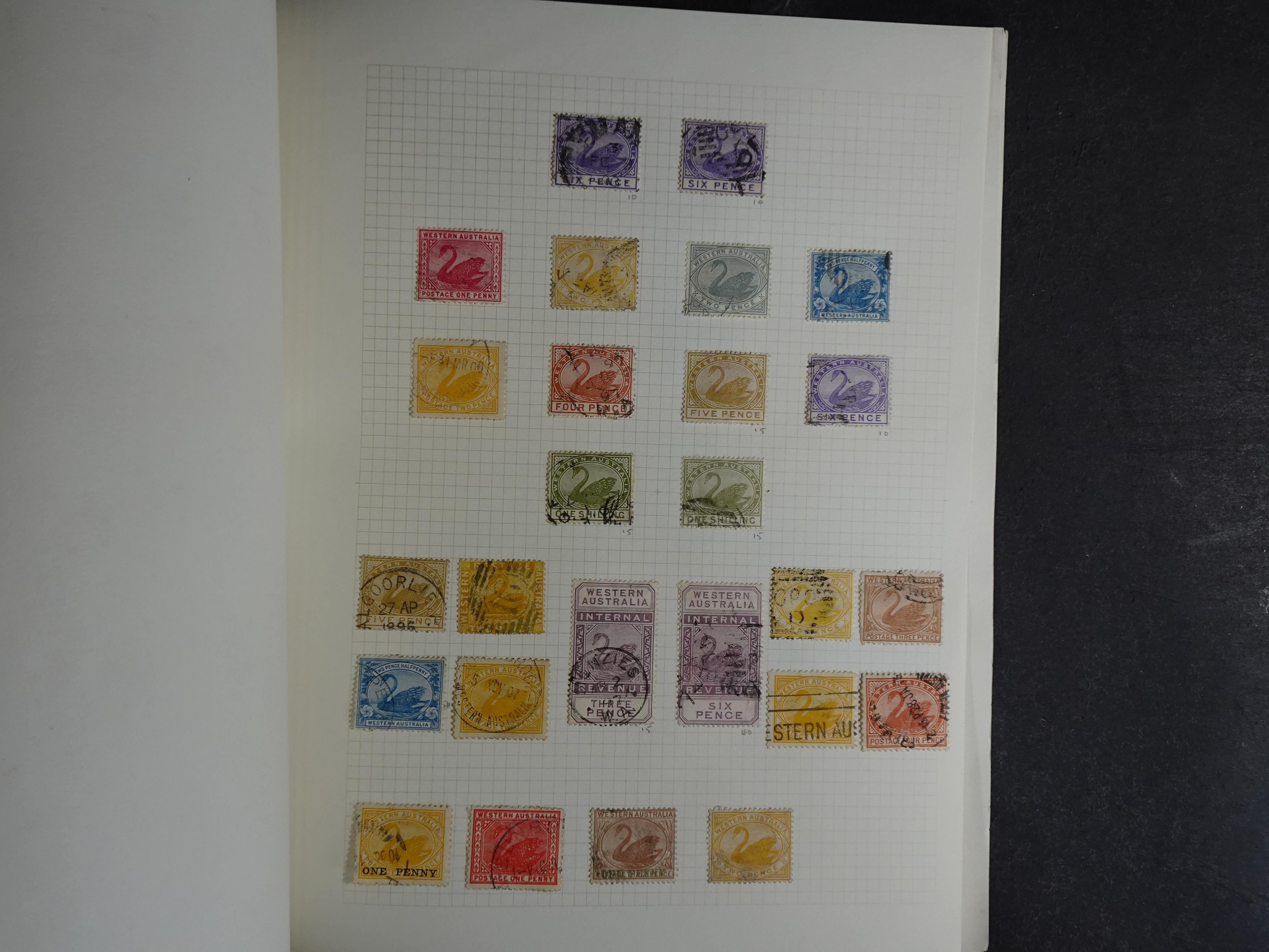 Prachtige collectie div, deels Australische staten waar onder beter materiaal en sommige prachtige stempels.
Zeer bijzonder. 30