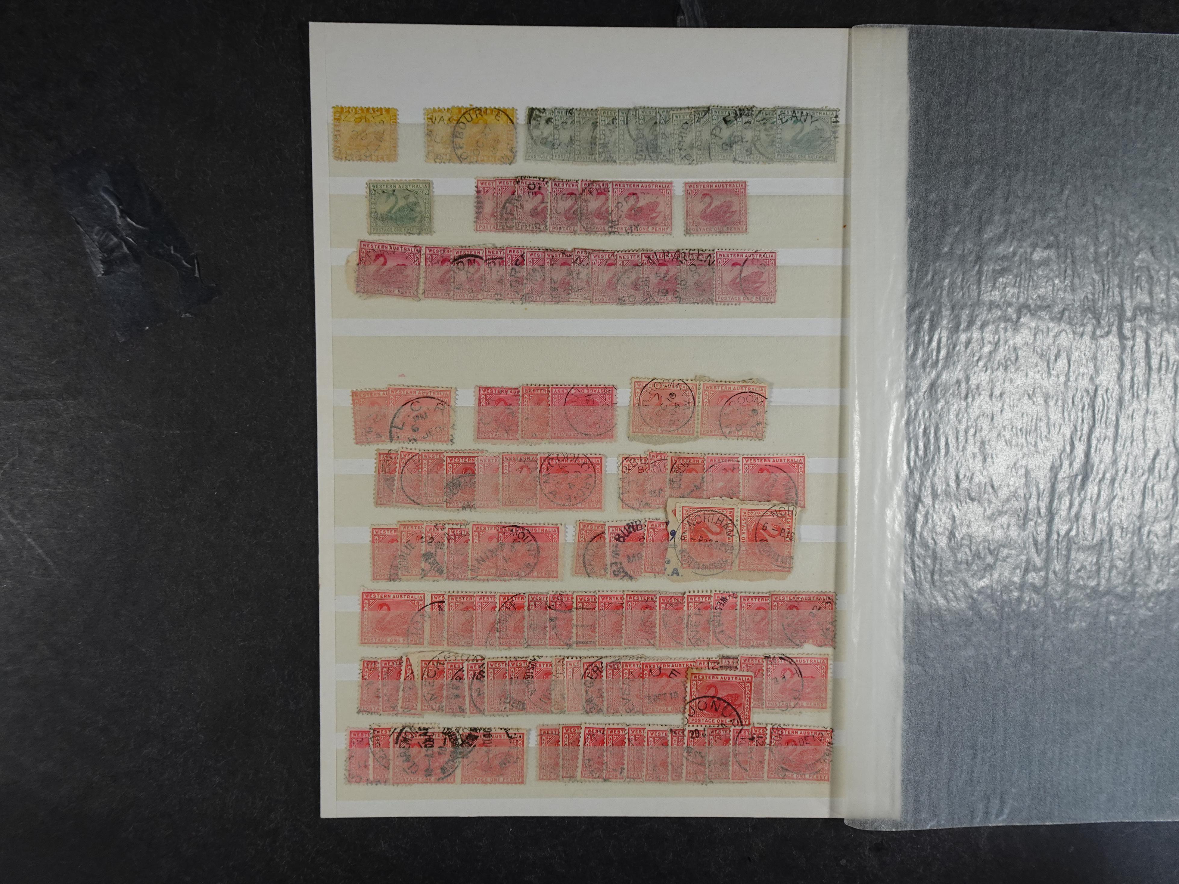 Prachtige collectie div, deels Australische staten waar onder beter materiaal en sommige prachtige stempels.
Zeer bijzonder. 36