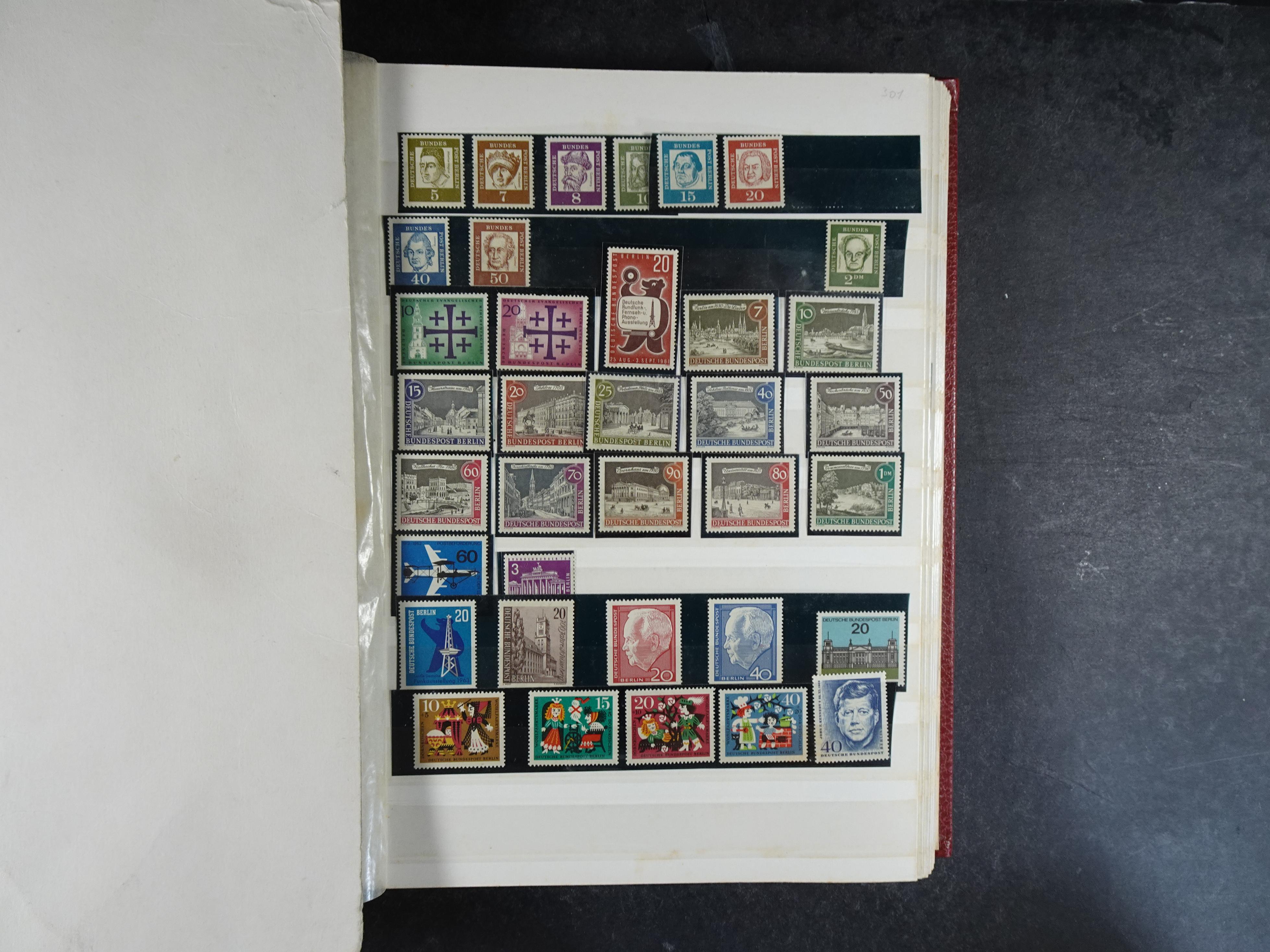 Bund en Berlijn.
Hoge cat waarde. 7