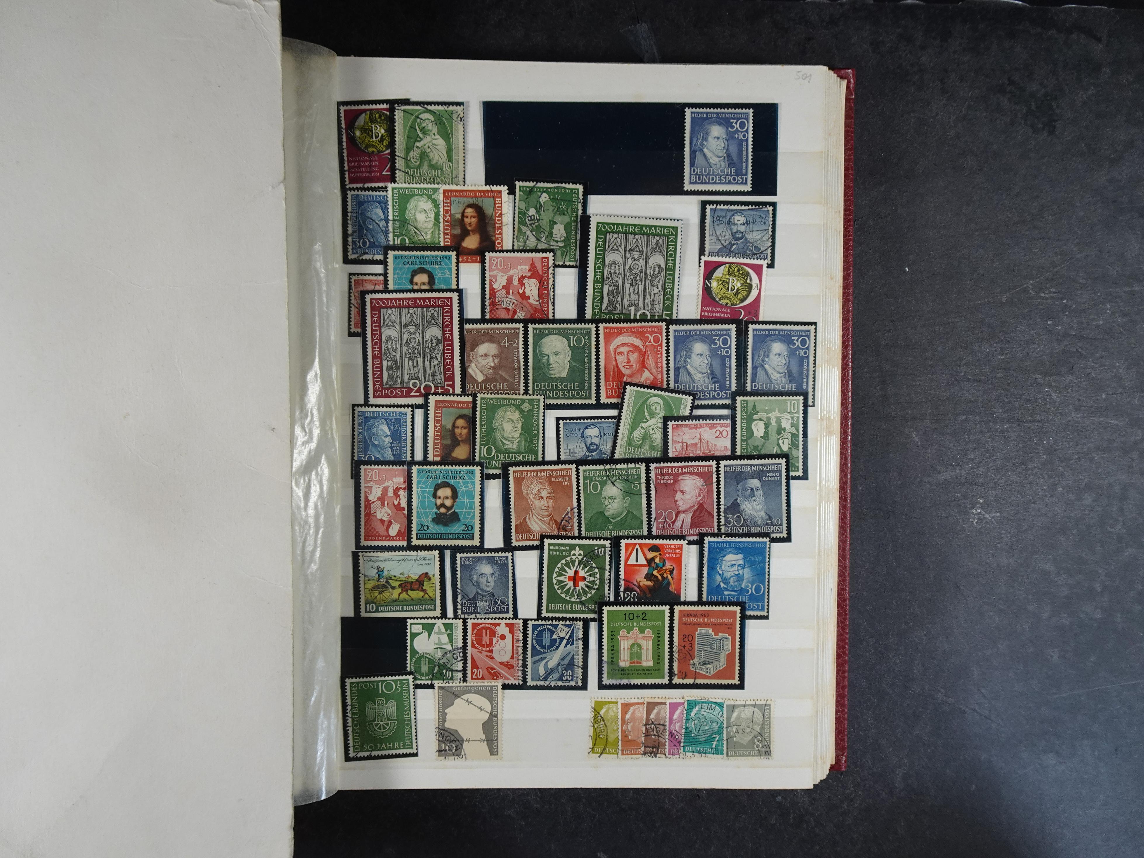 Bund en Berlijn.
Hoge cat waarde. 11