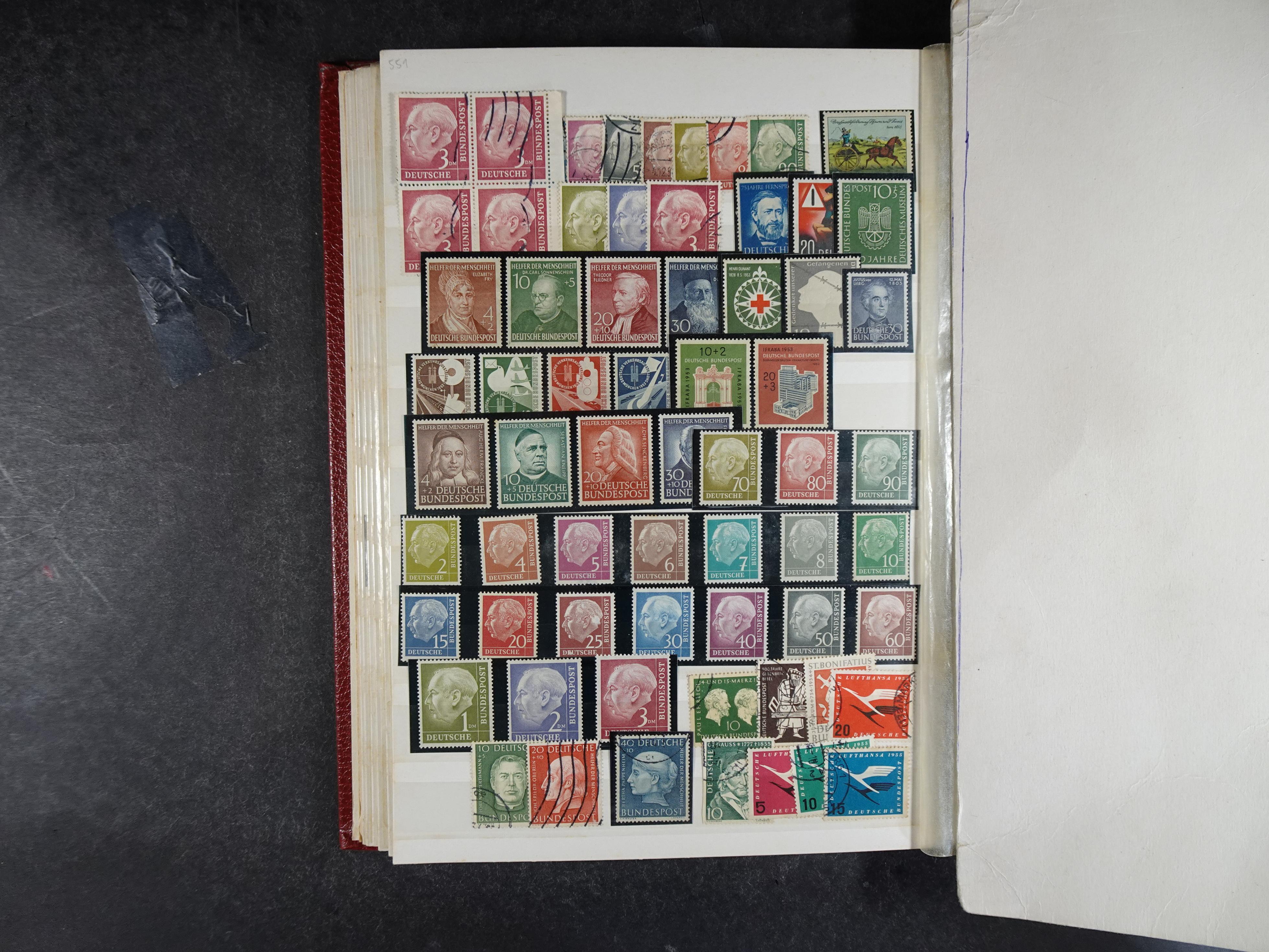 Bund en Berlijn.
Hoge cat waarde. 12