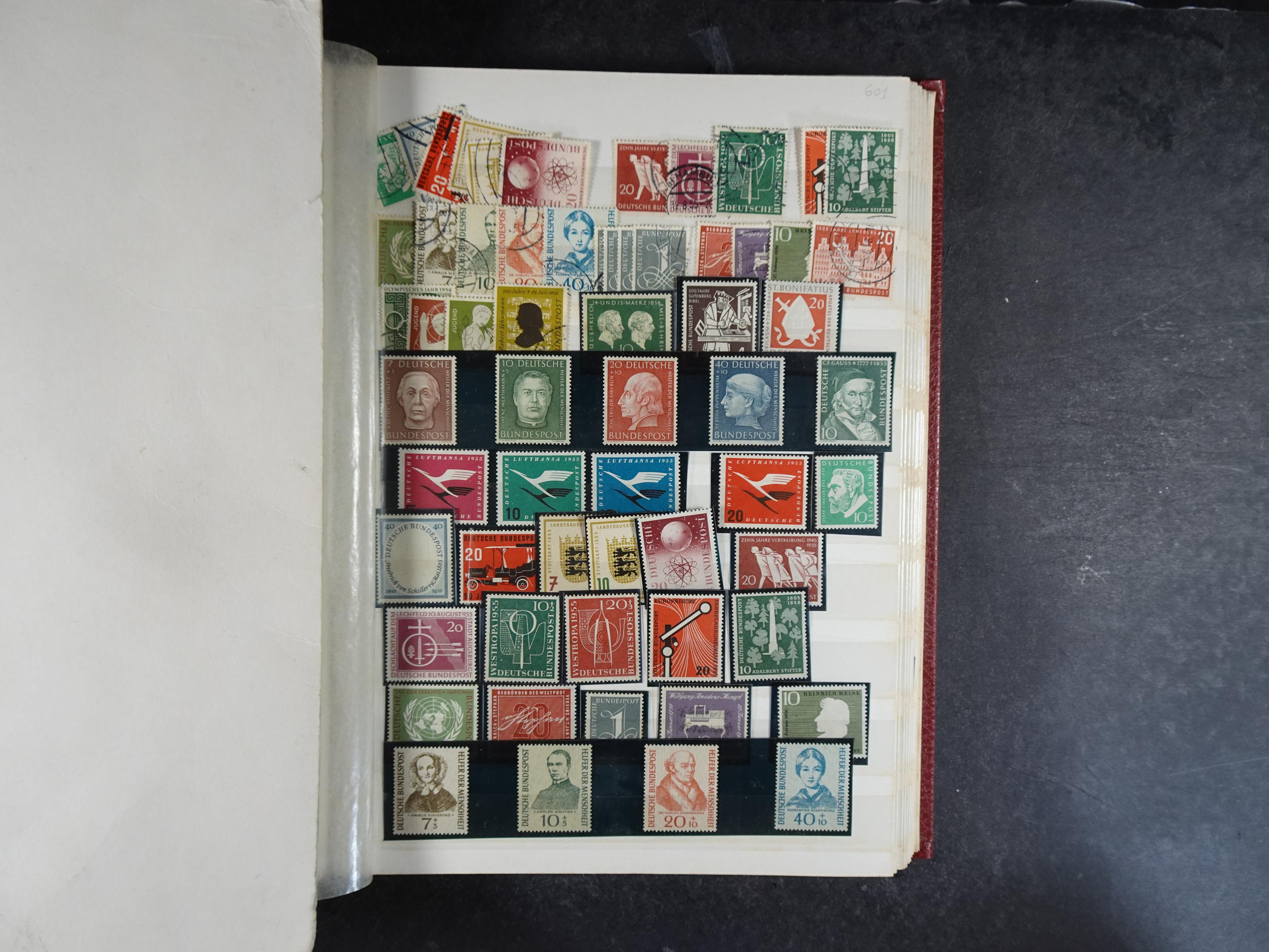 Bund en Berlijn.
Hoge cat waarde. 13