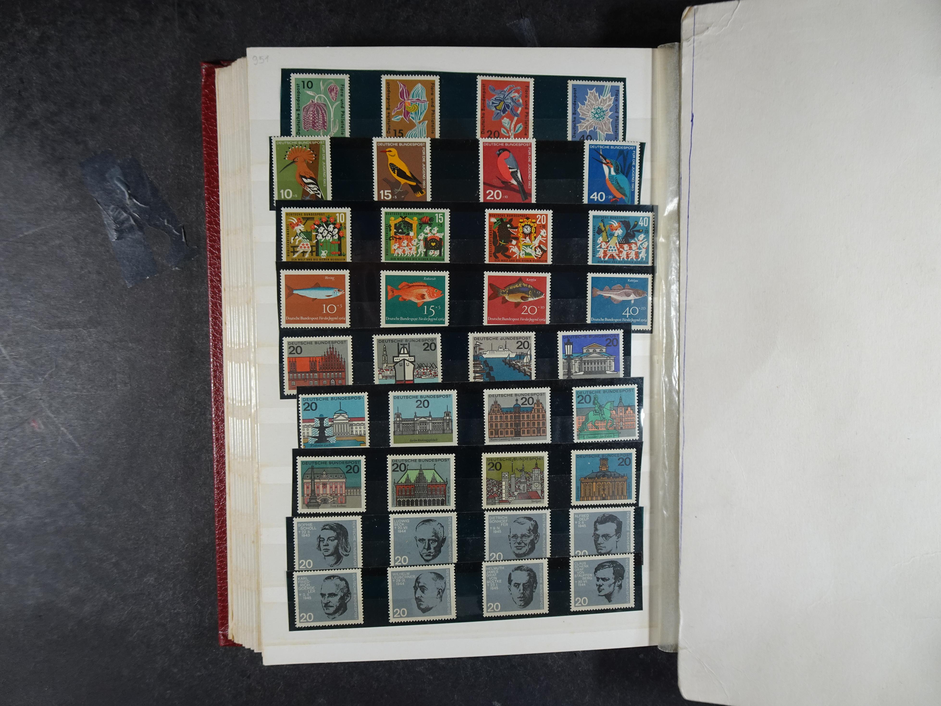 Bund en Berlijn.
Hoge cat waarde. 20