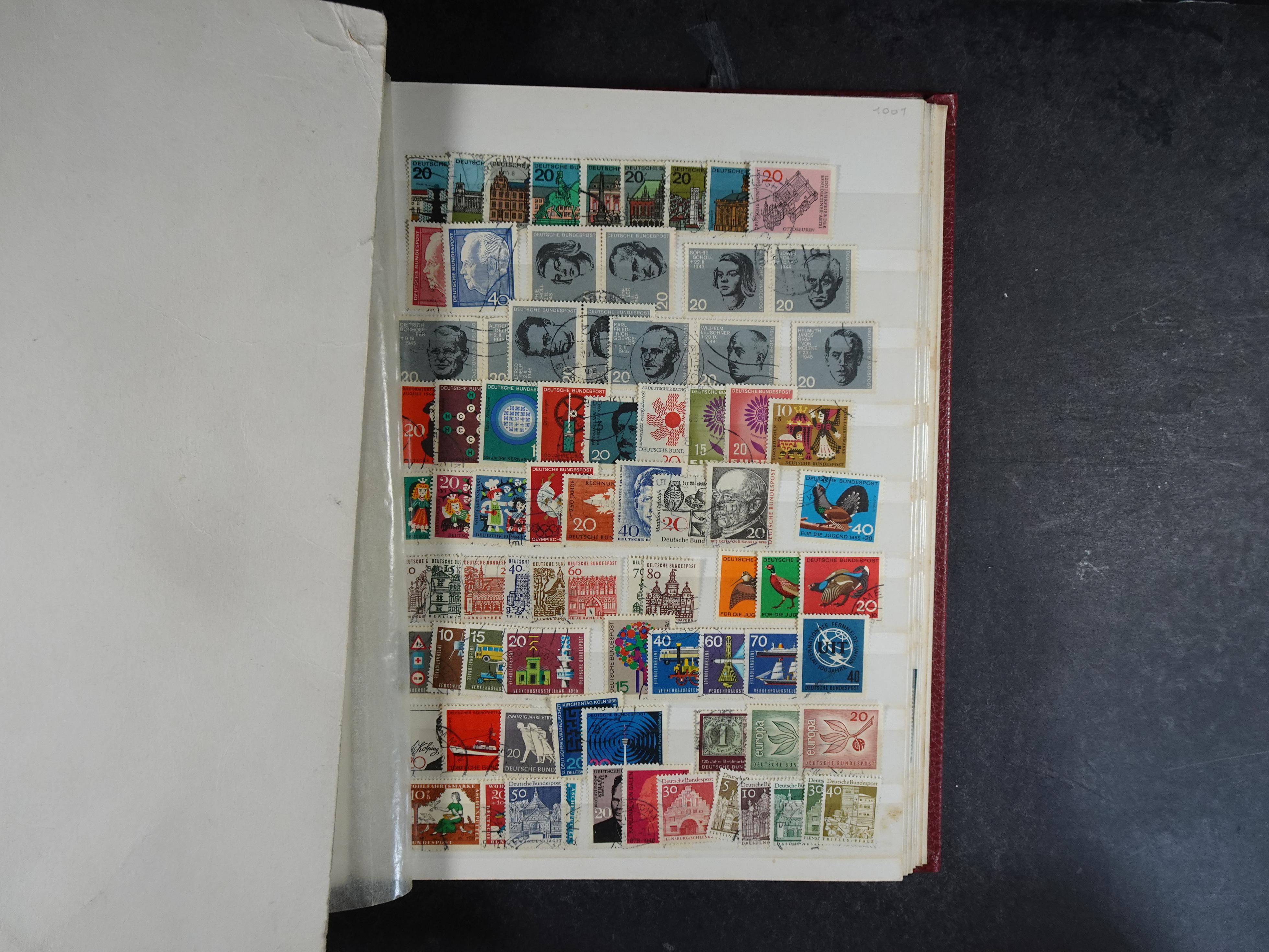 Bund en Berlijn.
Hoge cat waarde. 21