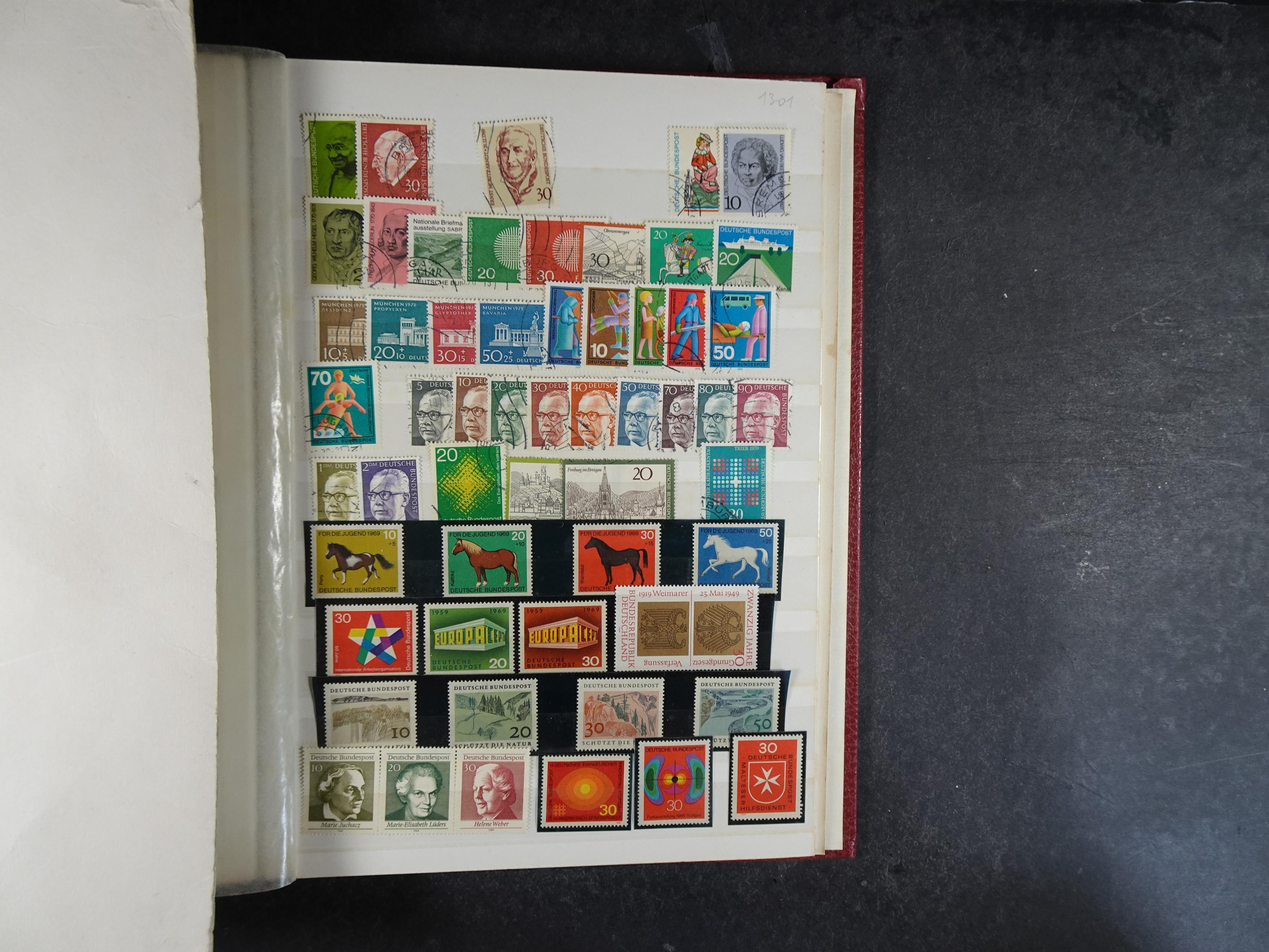 Bund en Berlijn.
Hoge cat waarde. 27