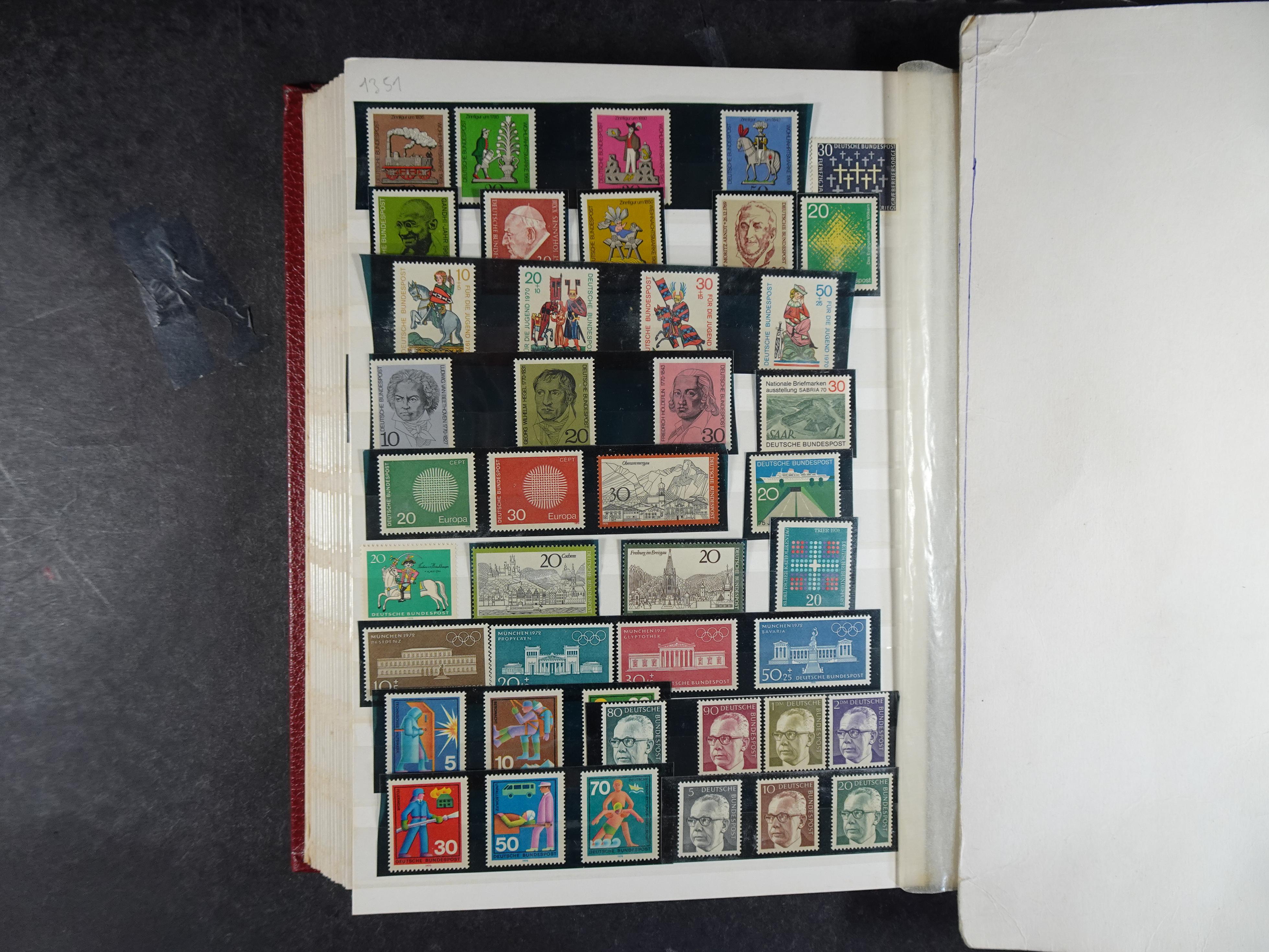 Bund en Berlijn.
Hoge cat waarde. 28