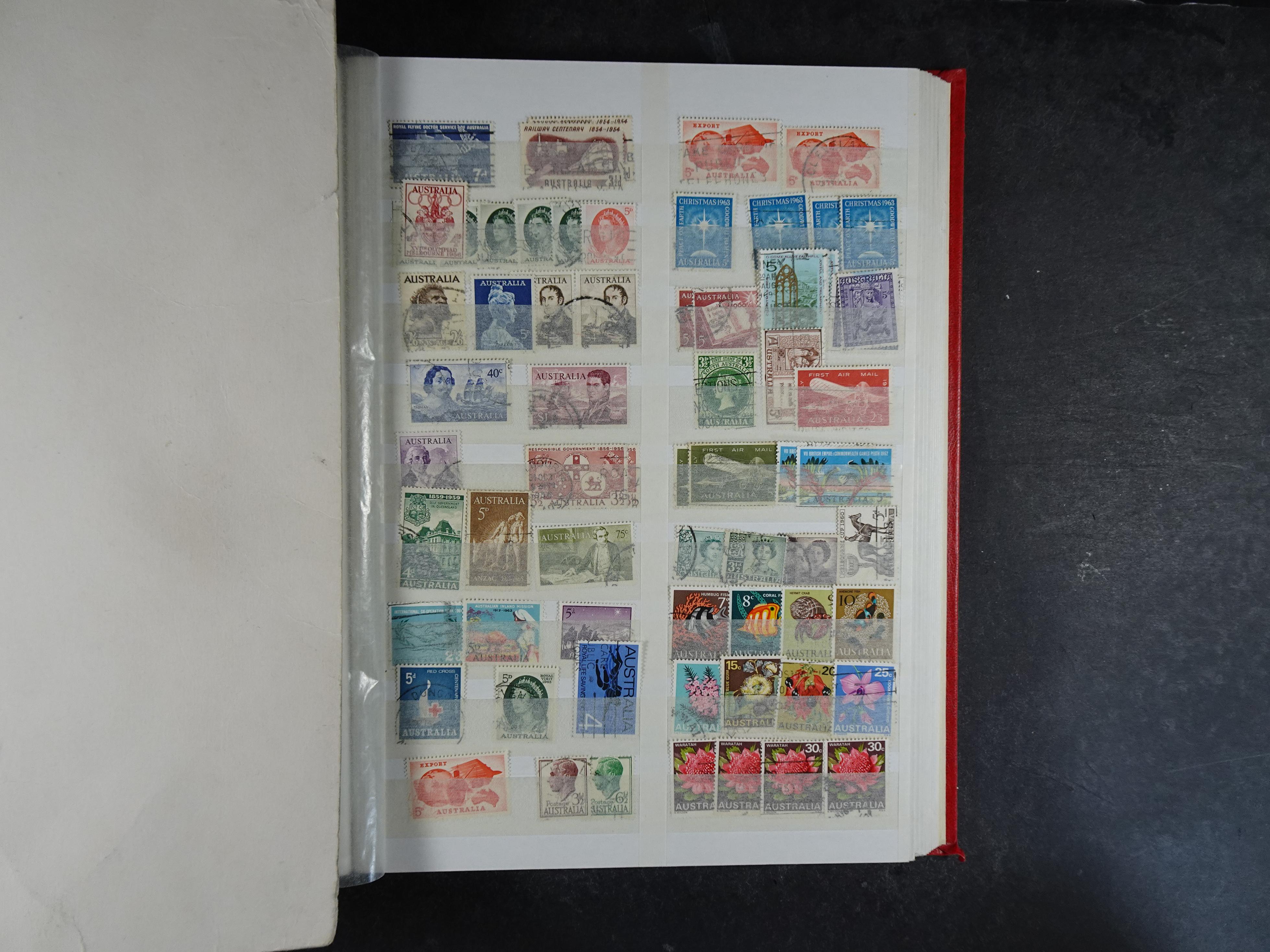 Mooie collectie met onder andere heel goed staten. 9