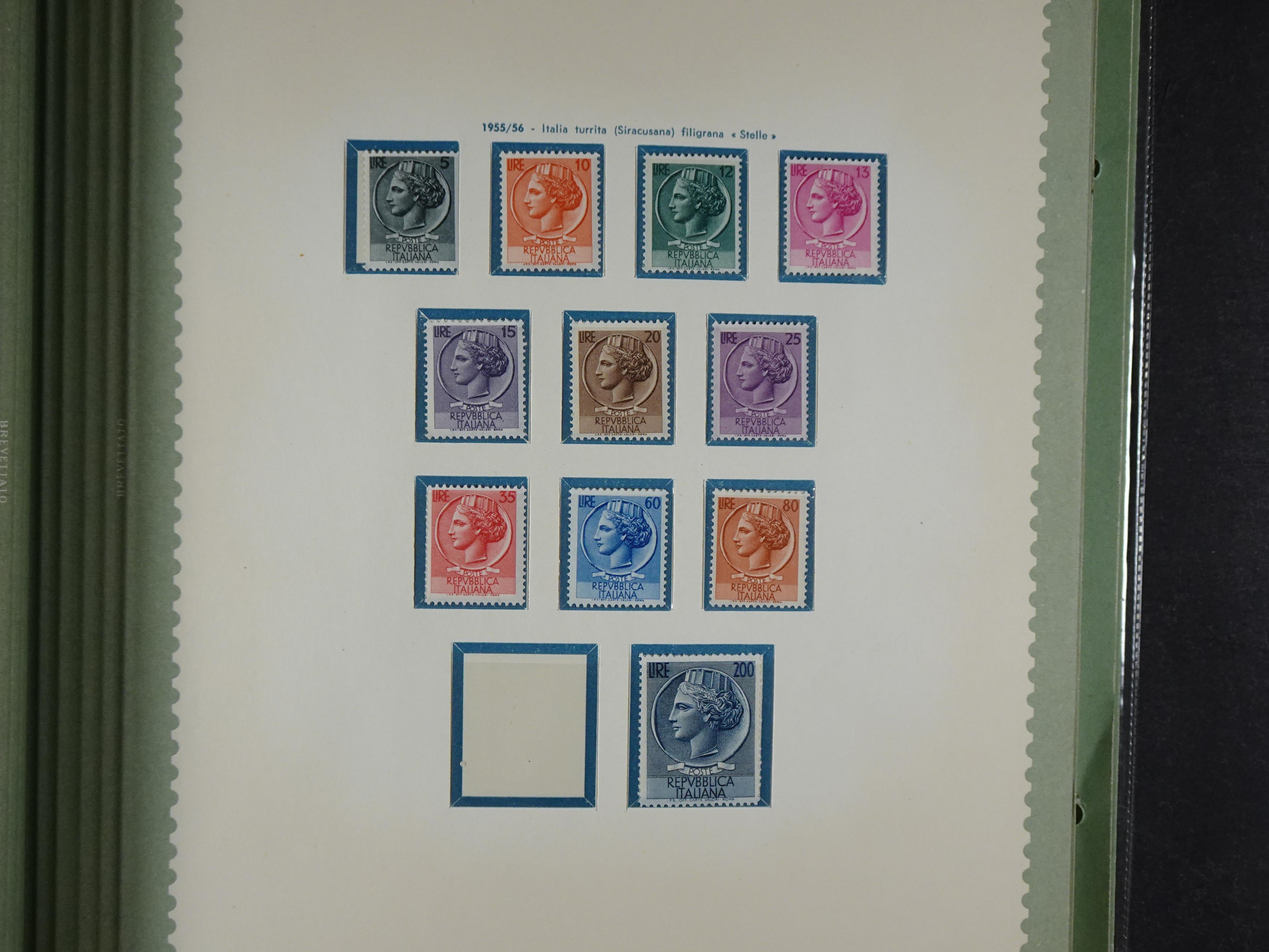 Mooie collectie postfris goed "Back of the Book", hoge waarde. 24