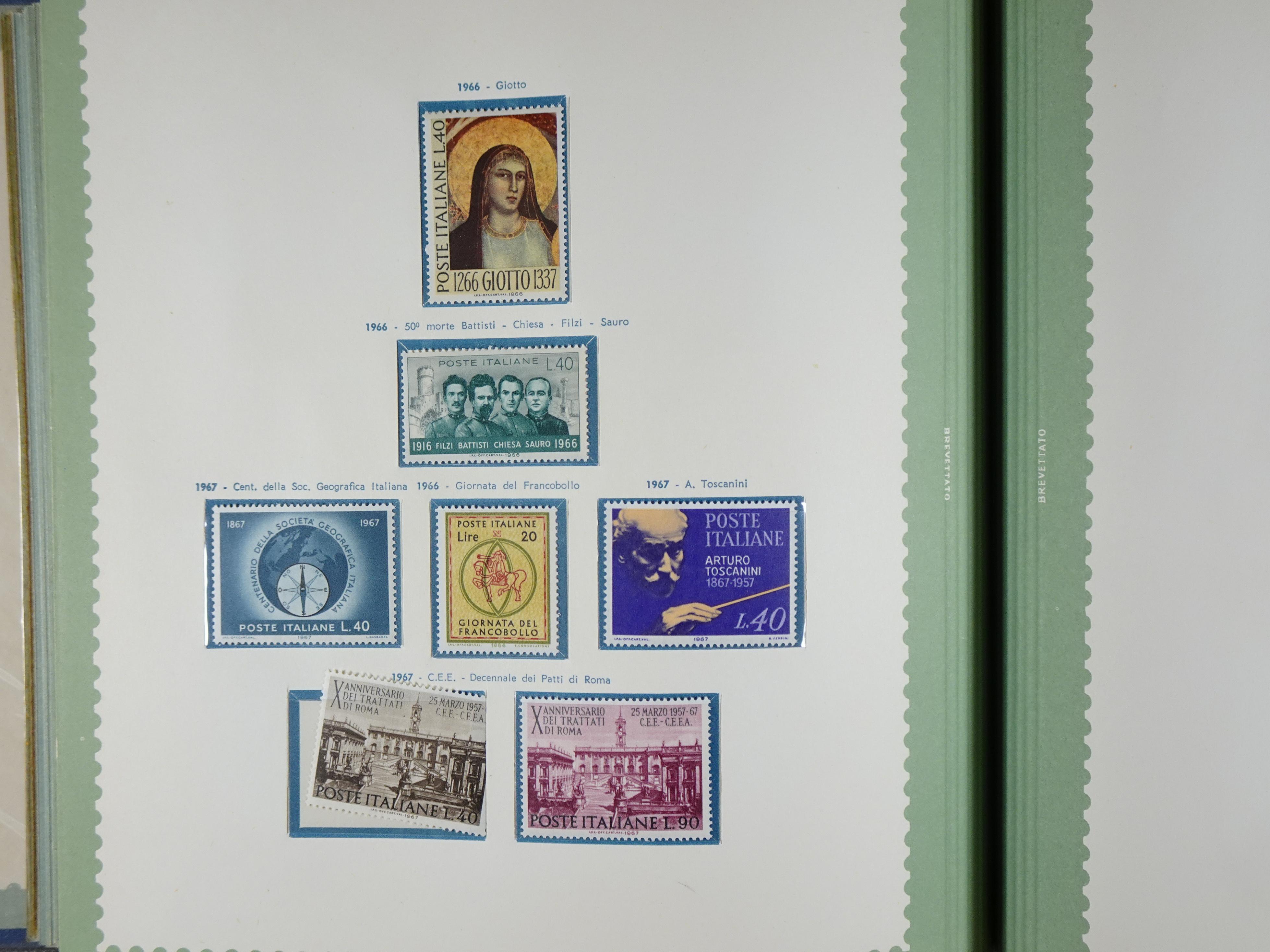 Mooie collectie postfris goed "Back of the Book", hoge waarde. 55