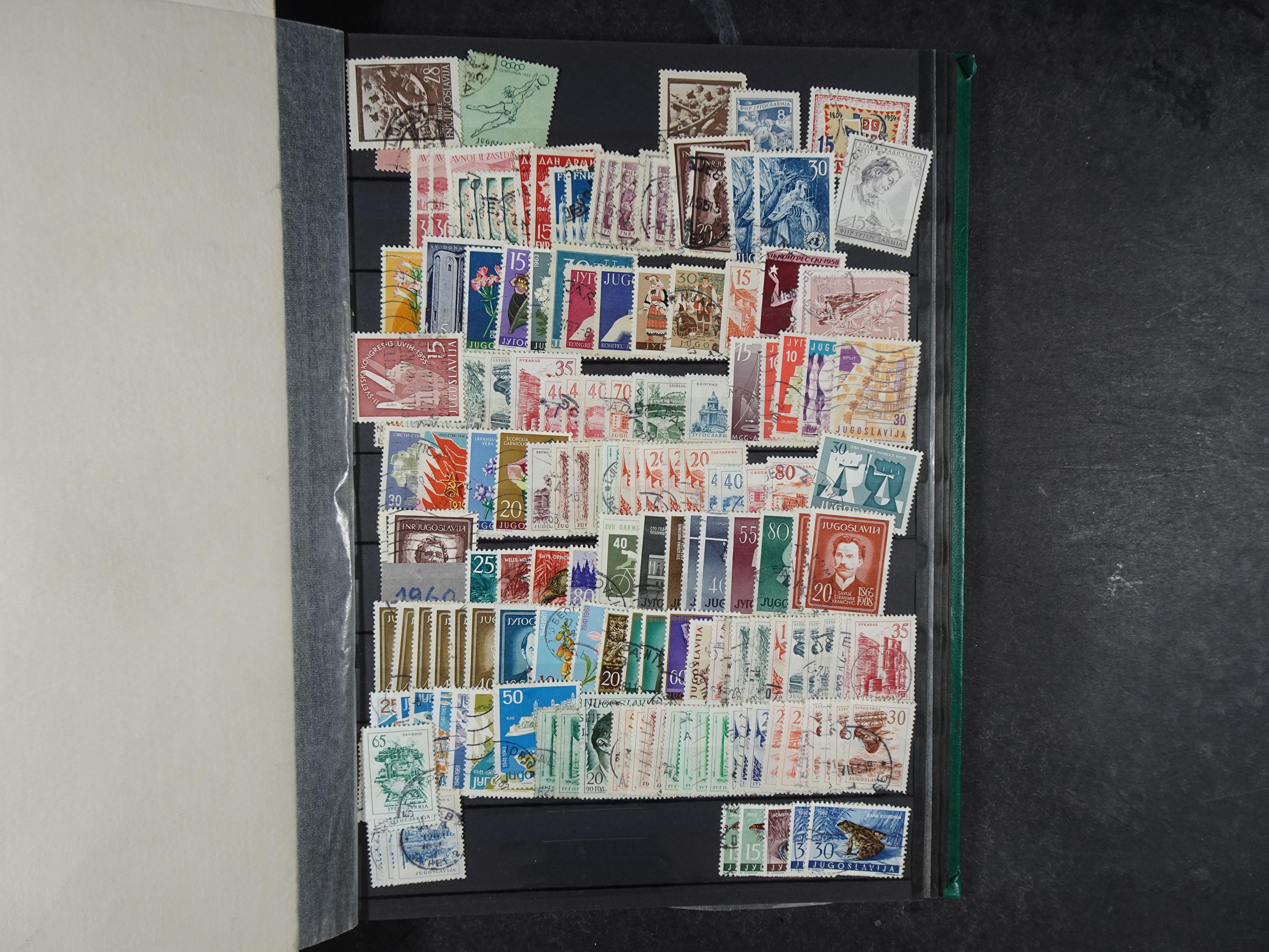 Prachtige stock en veel luchtpost vnl. klassiek materiaal.  31