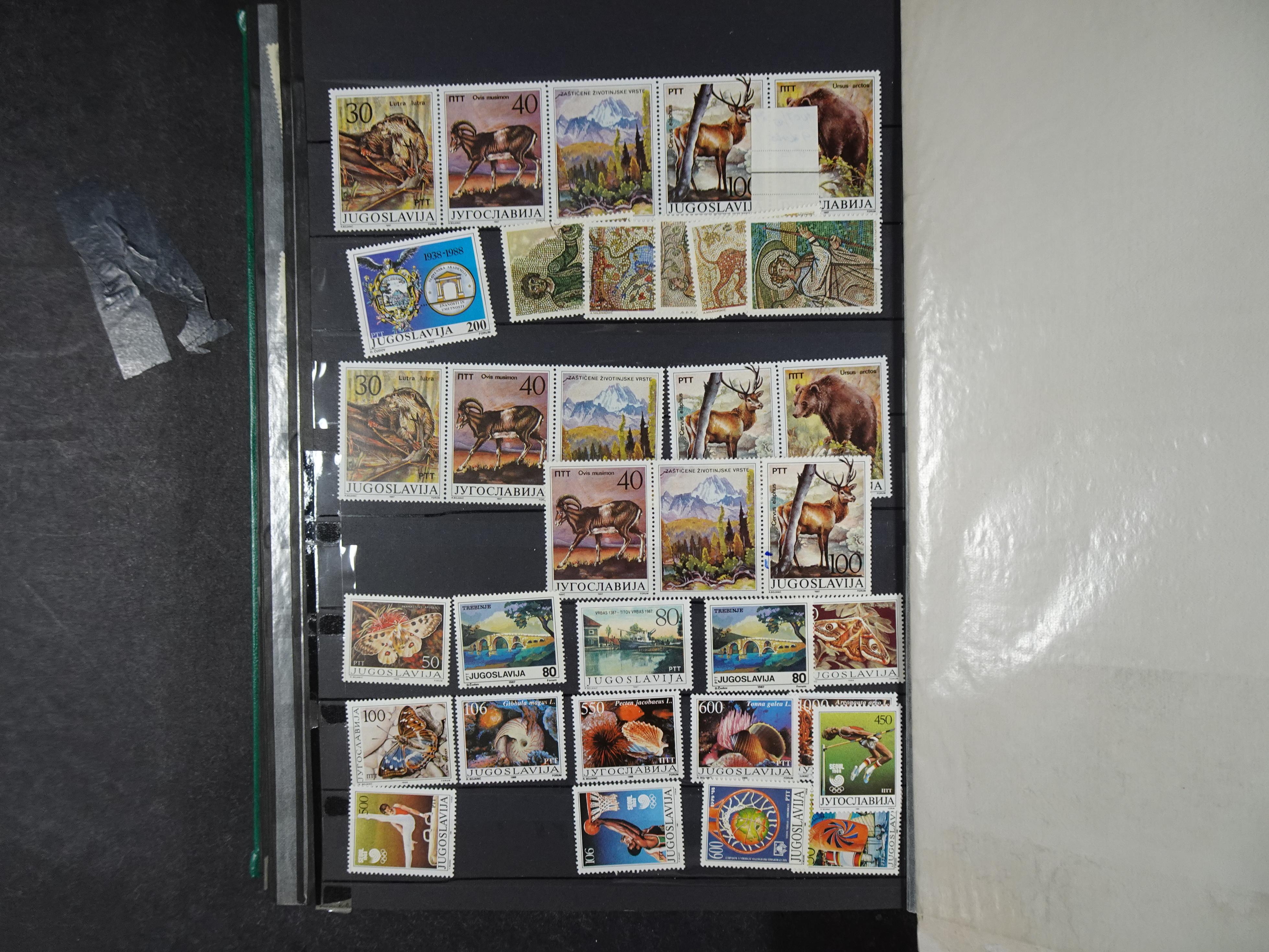 Prachtige stock en veel luchtpost vnl. klassiek materiaal.  37