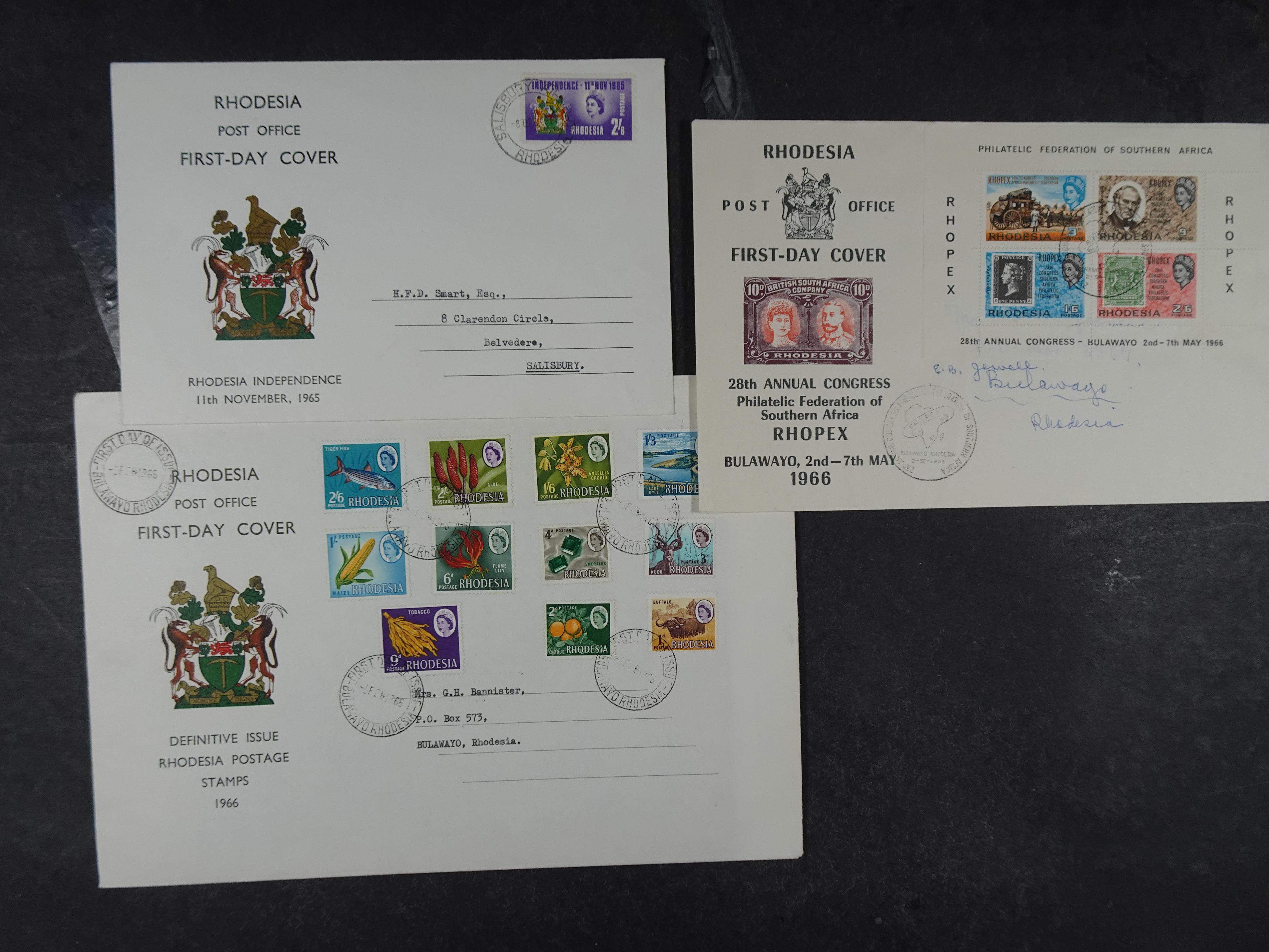 Interessante kavel met FDC'S en poststukken uit diversen delen van Rhodesie uniek materiaal.  9