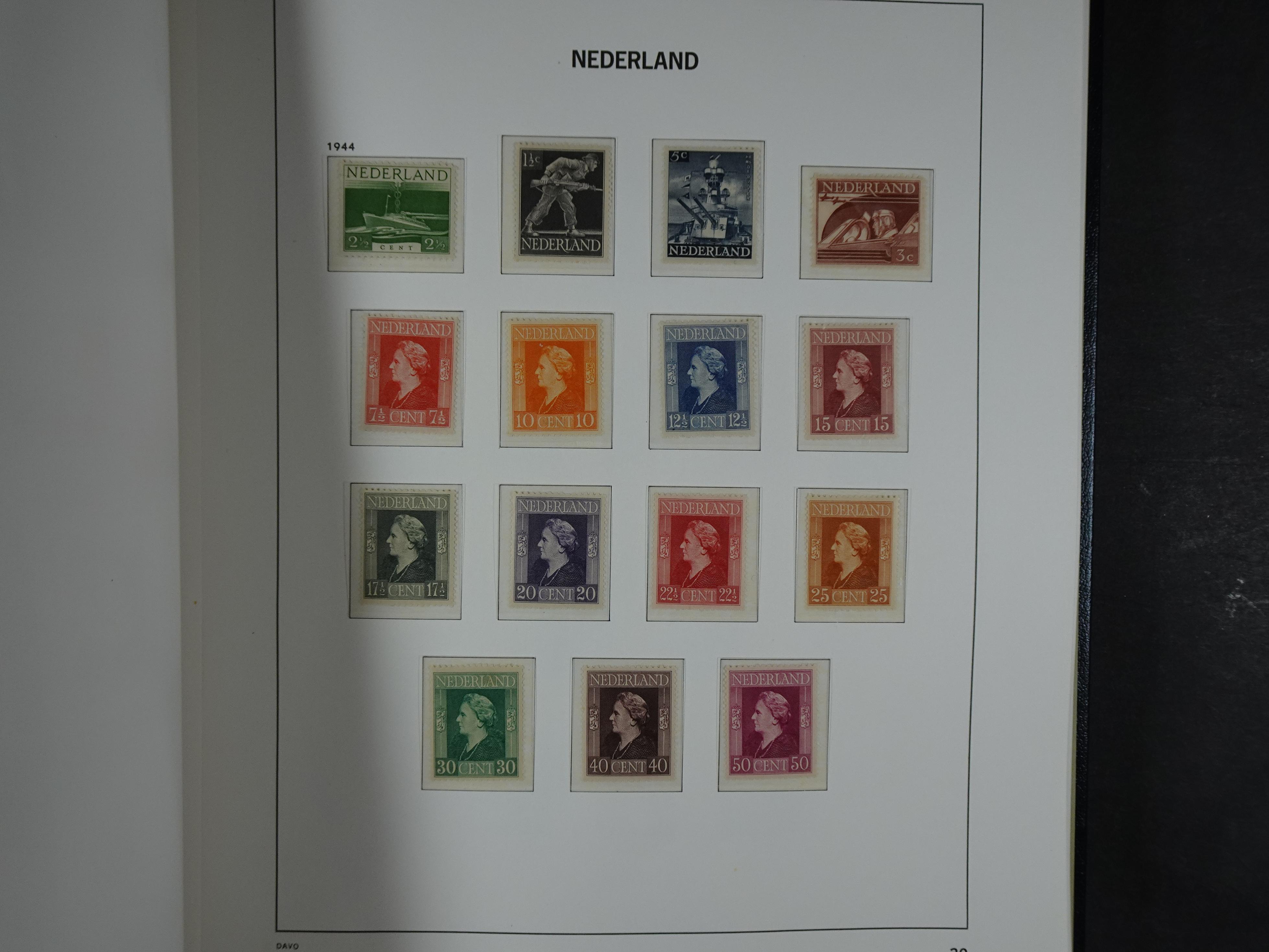 Mooie verzameling met leuk roltanding en port, leuke waarde. 29