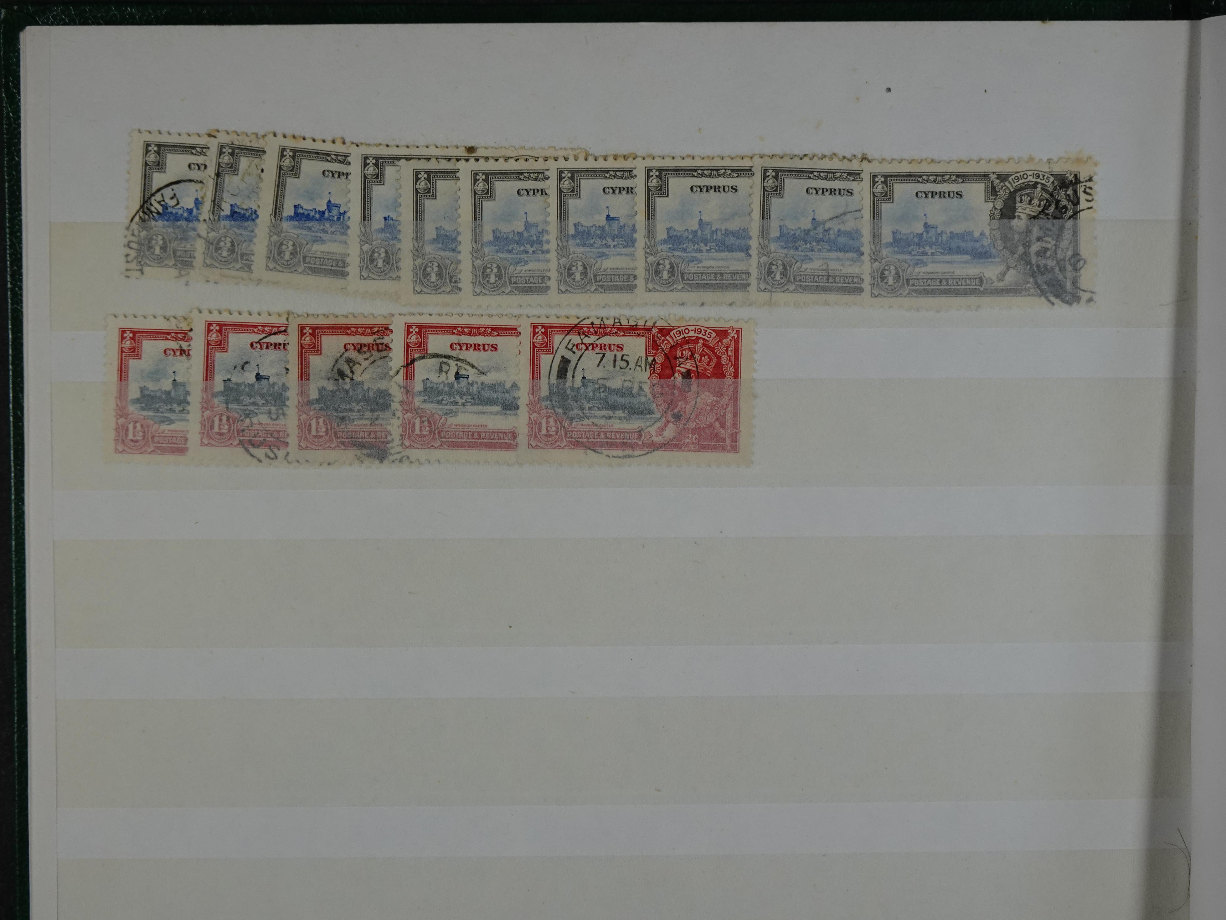 Prachtig materiaal Victoria - George V.
met interessante stempels. Veel betere materiaal.
+Cyprus. 14