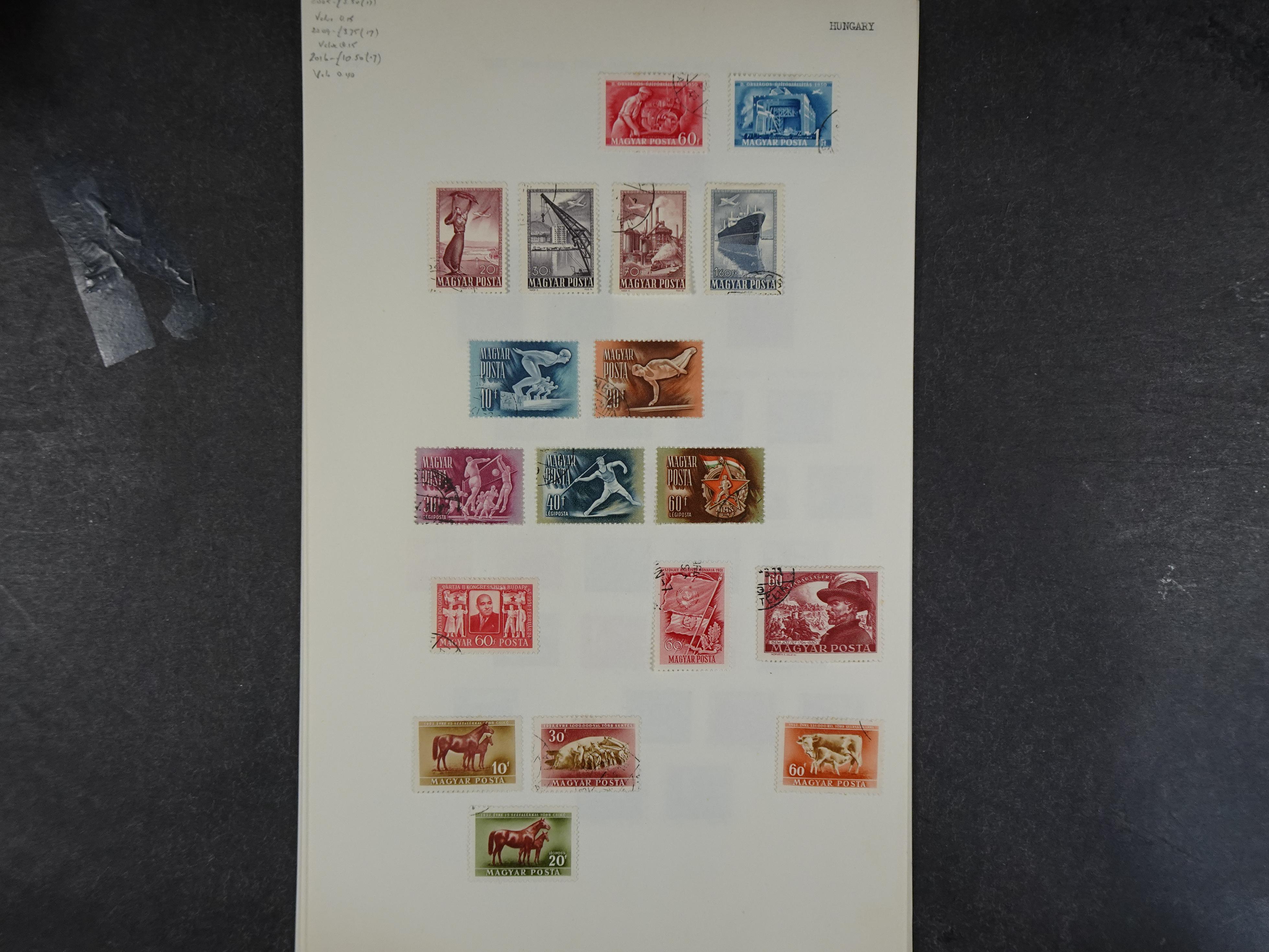 Doos met velerlei verrassingen waar onder betere zegels.
FUNDGRUBE. 18