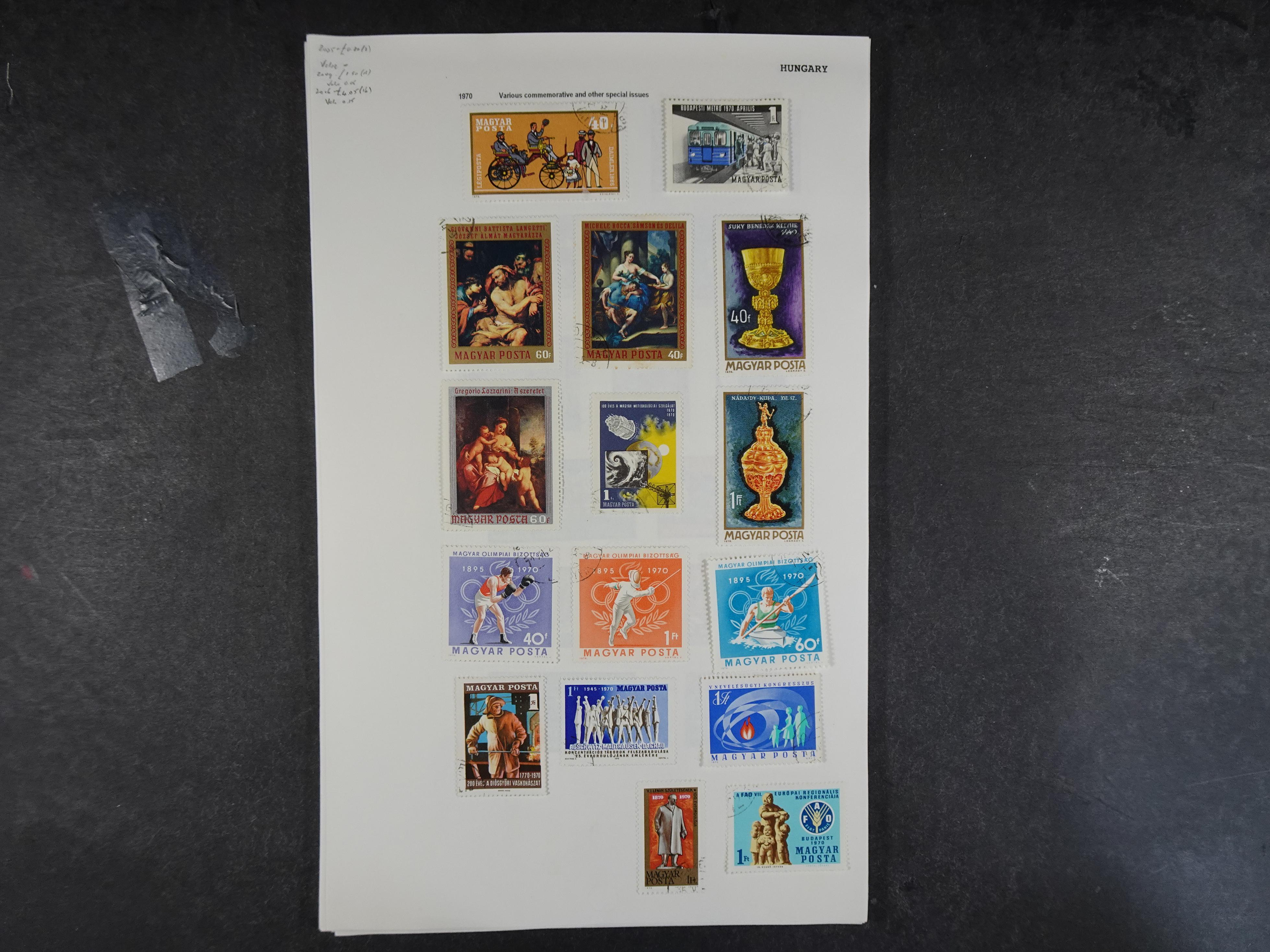 Doos met velerlei verrassingen waar onder betere zegels.
FUNDGRUBE. 60