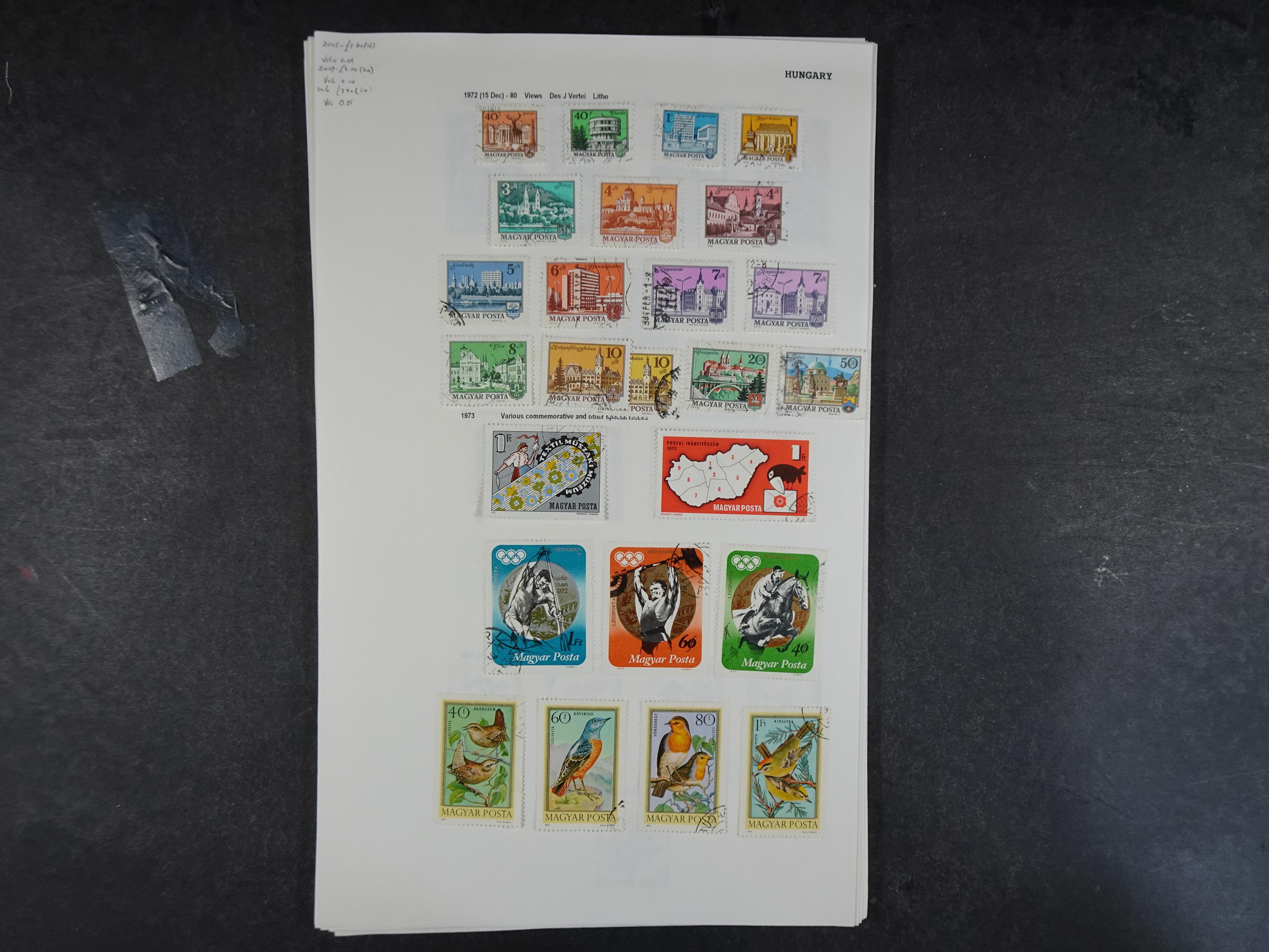 Doos met velerlei verrassingen waar onder betere zegels.
FUNDGRUBE. 66