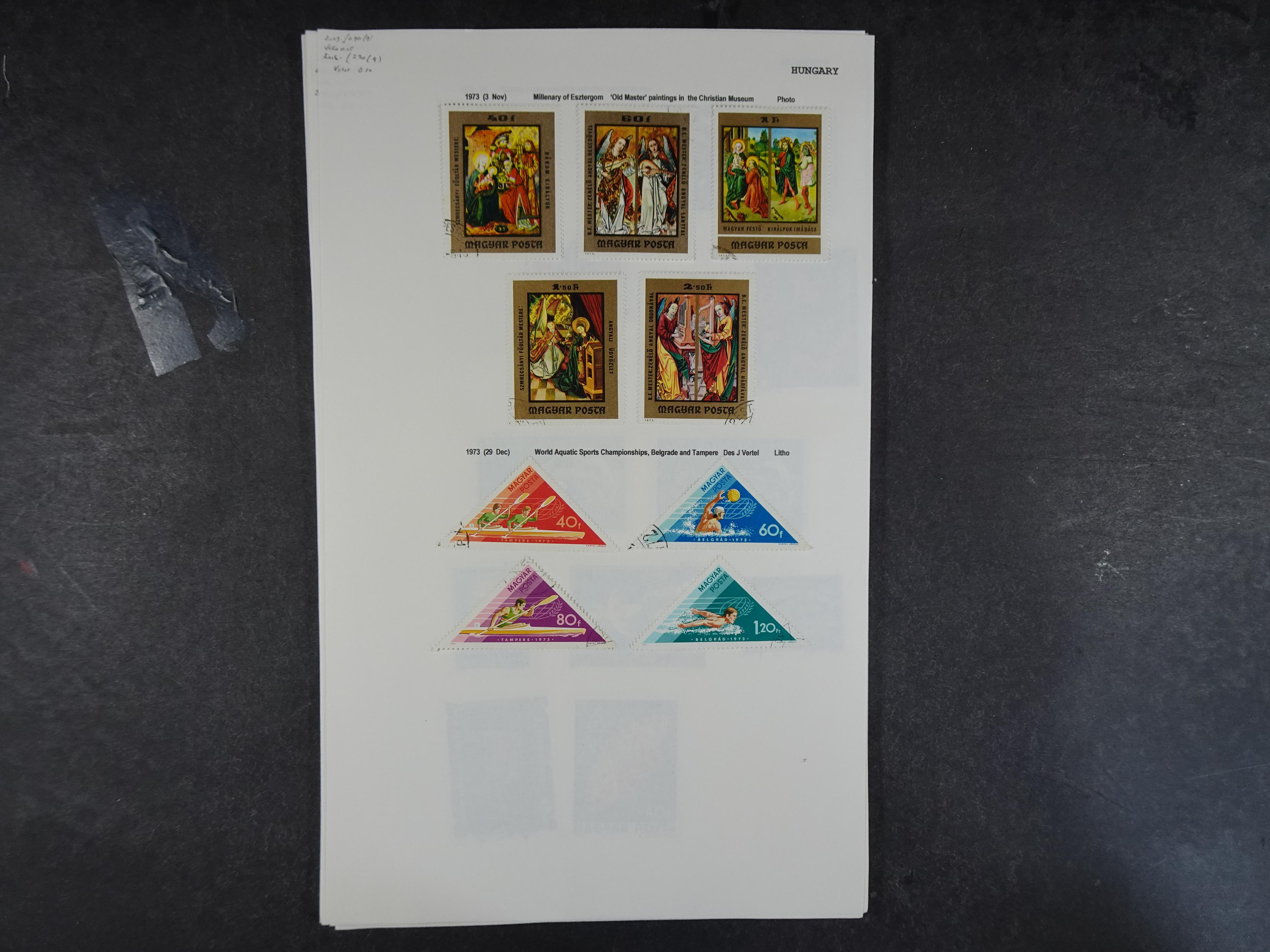 Doos met velerlei verrassingen waar onder betere zegels.
FUNDGRUBE. 69