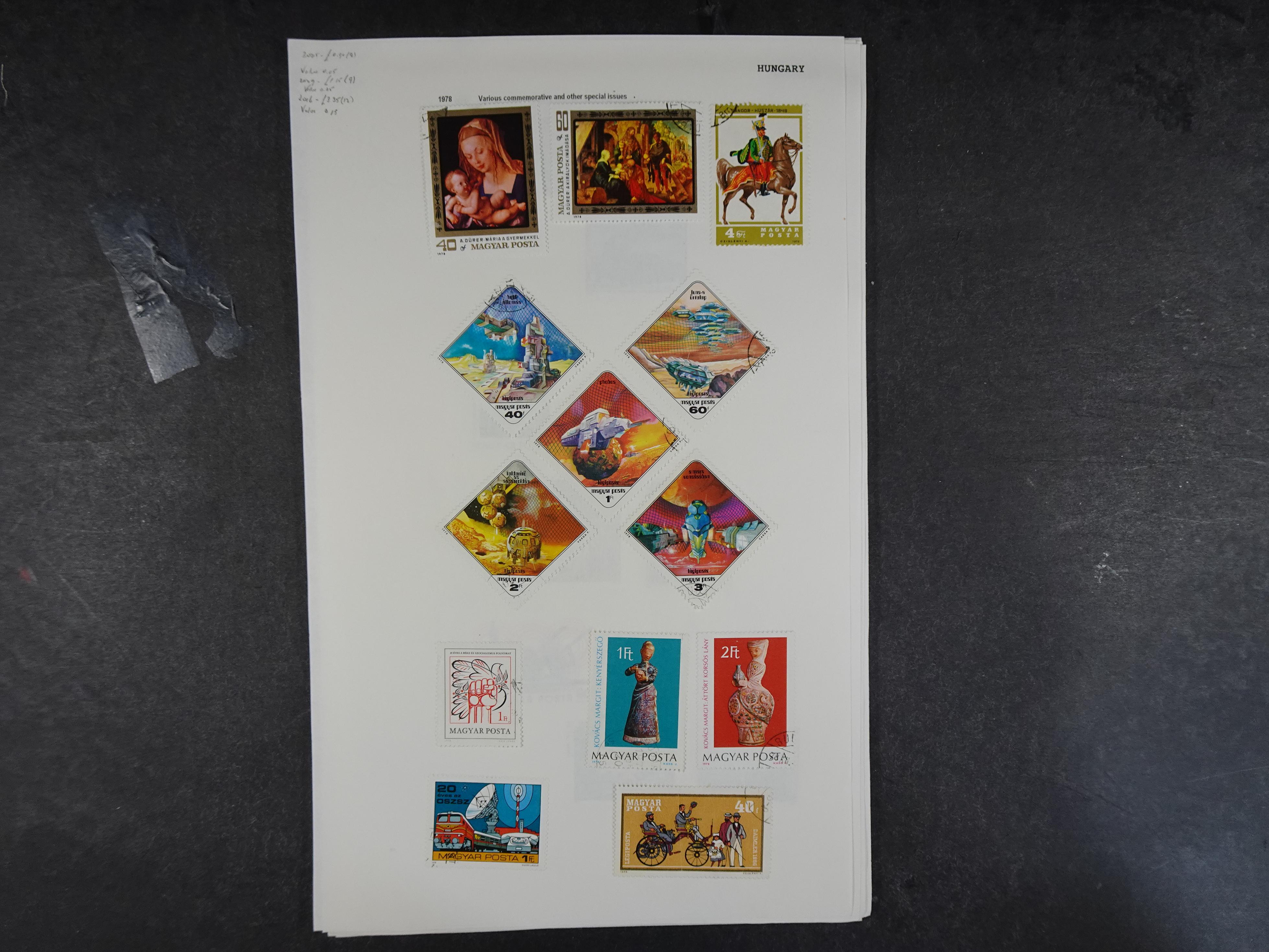 Doos met velerlei verrassingen waar onder betere zegels.
FUNDGRUBE. 78