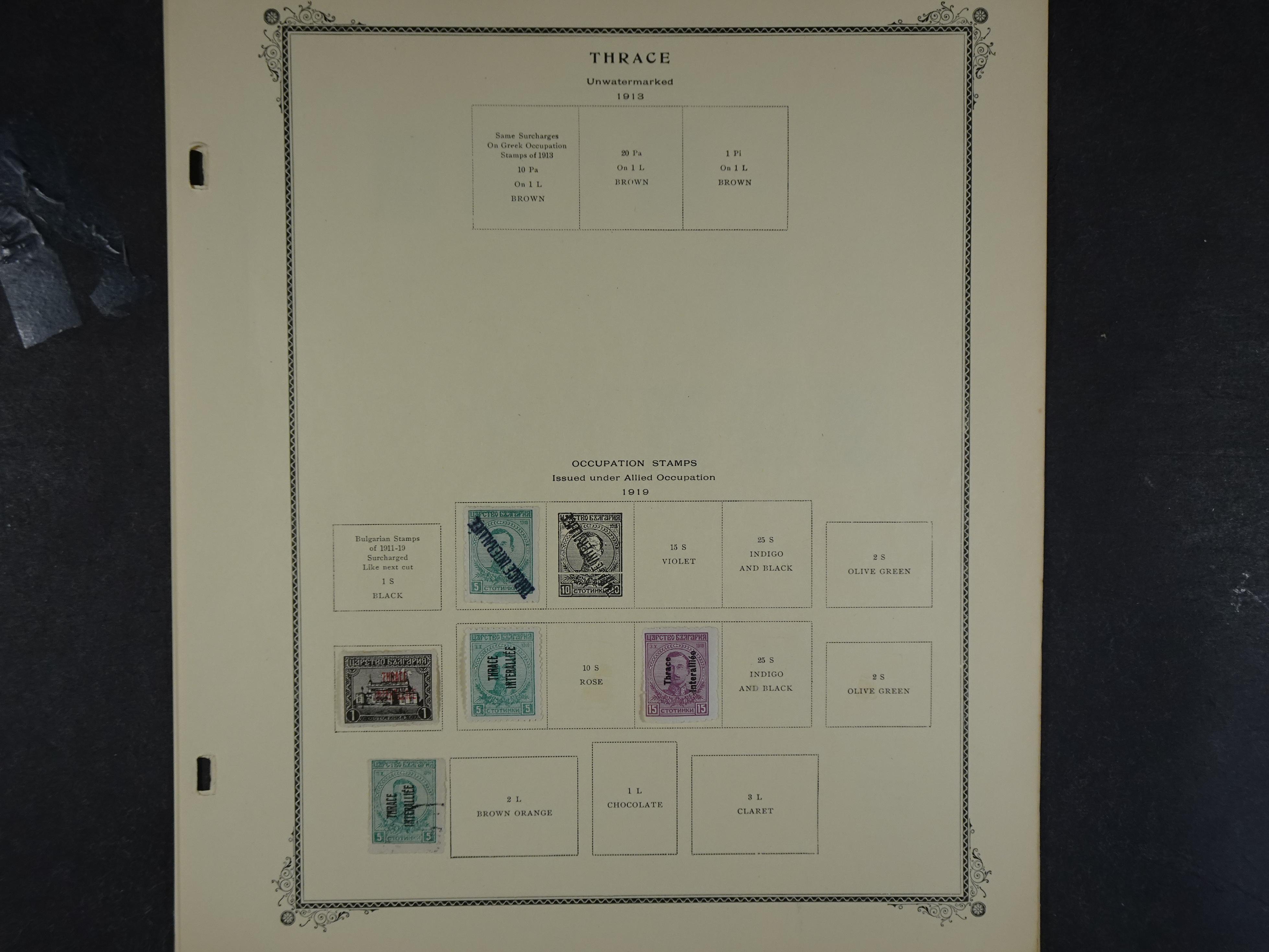 Doos met velerlei verrassingen waar onder betere zegels.
FUNDGRUBE. 172