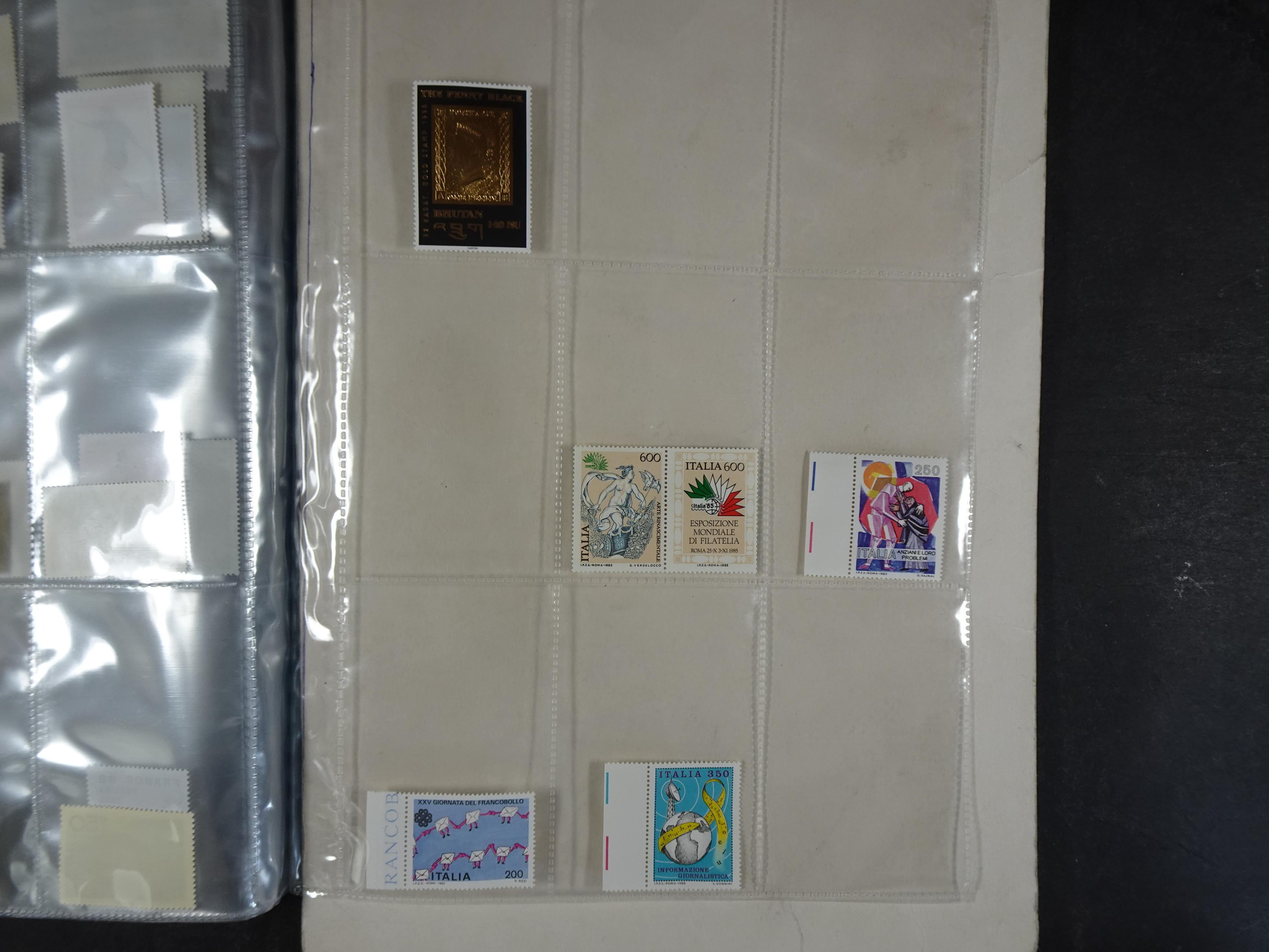 Doos met velerlei verrassingen waar onder betere zegels.
FUNDGRUBE. 182