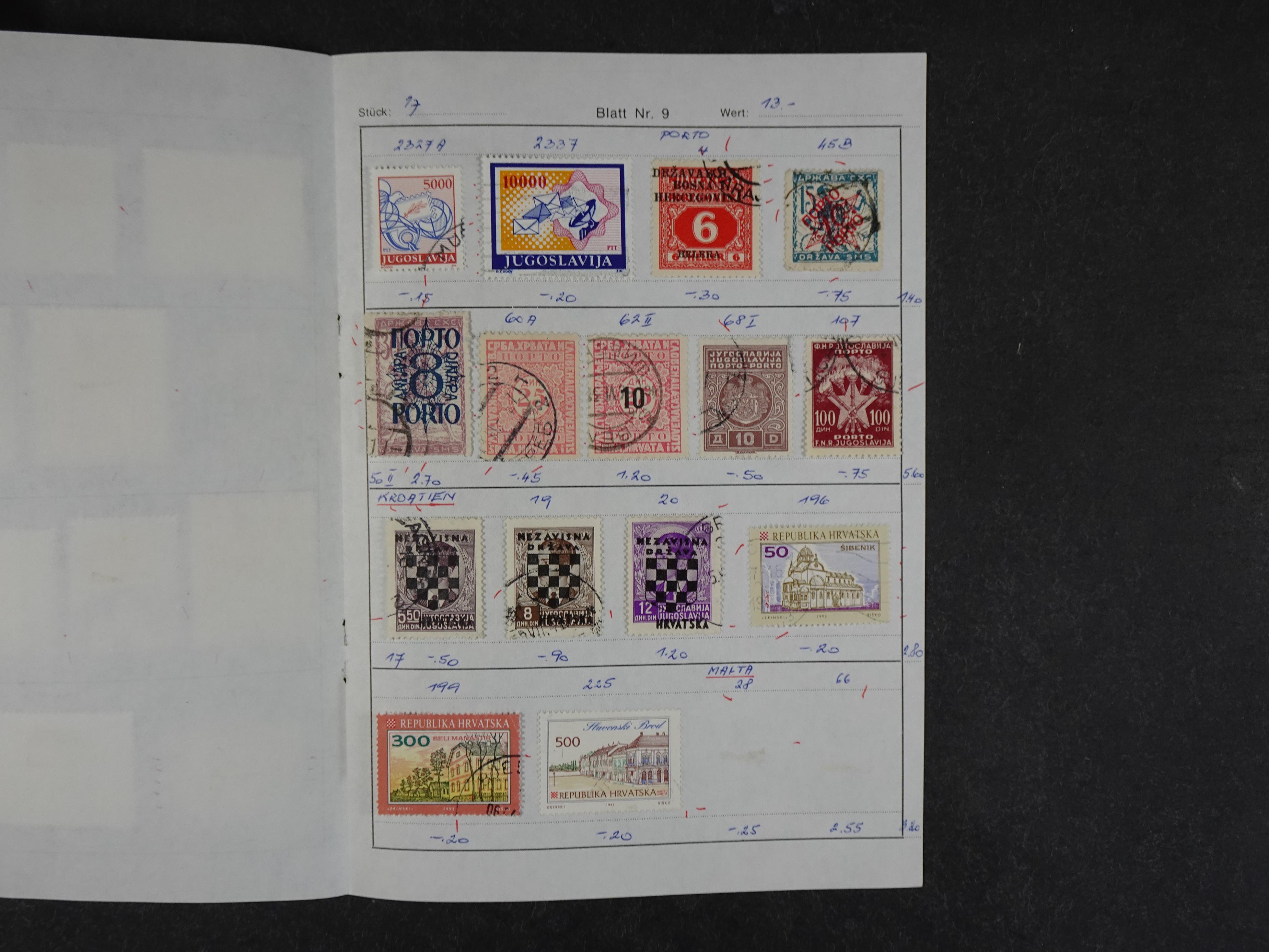 Doos met velerlei verrassingen waar onder betere zegels.
FUNDGRUBE. 250