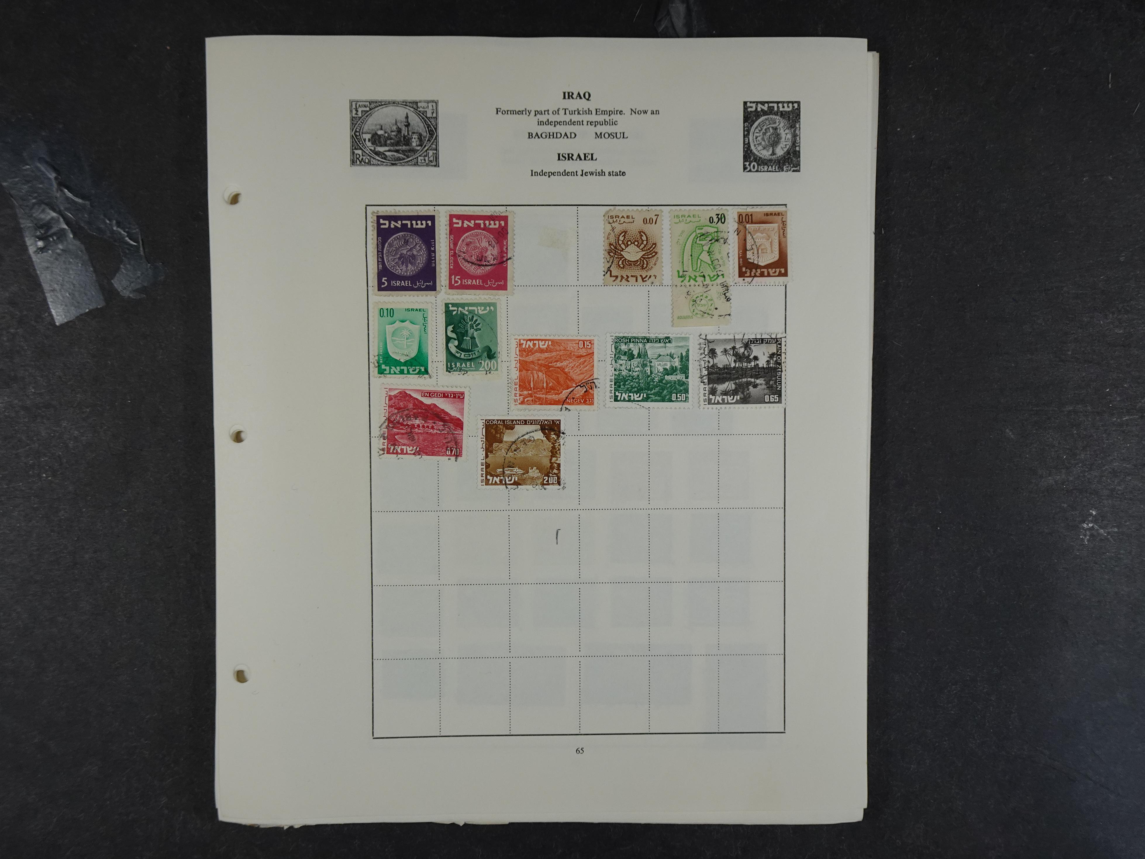 Doos met velerlei verrassingen waar onder betere zegels.
FUNDGRUBE. 324