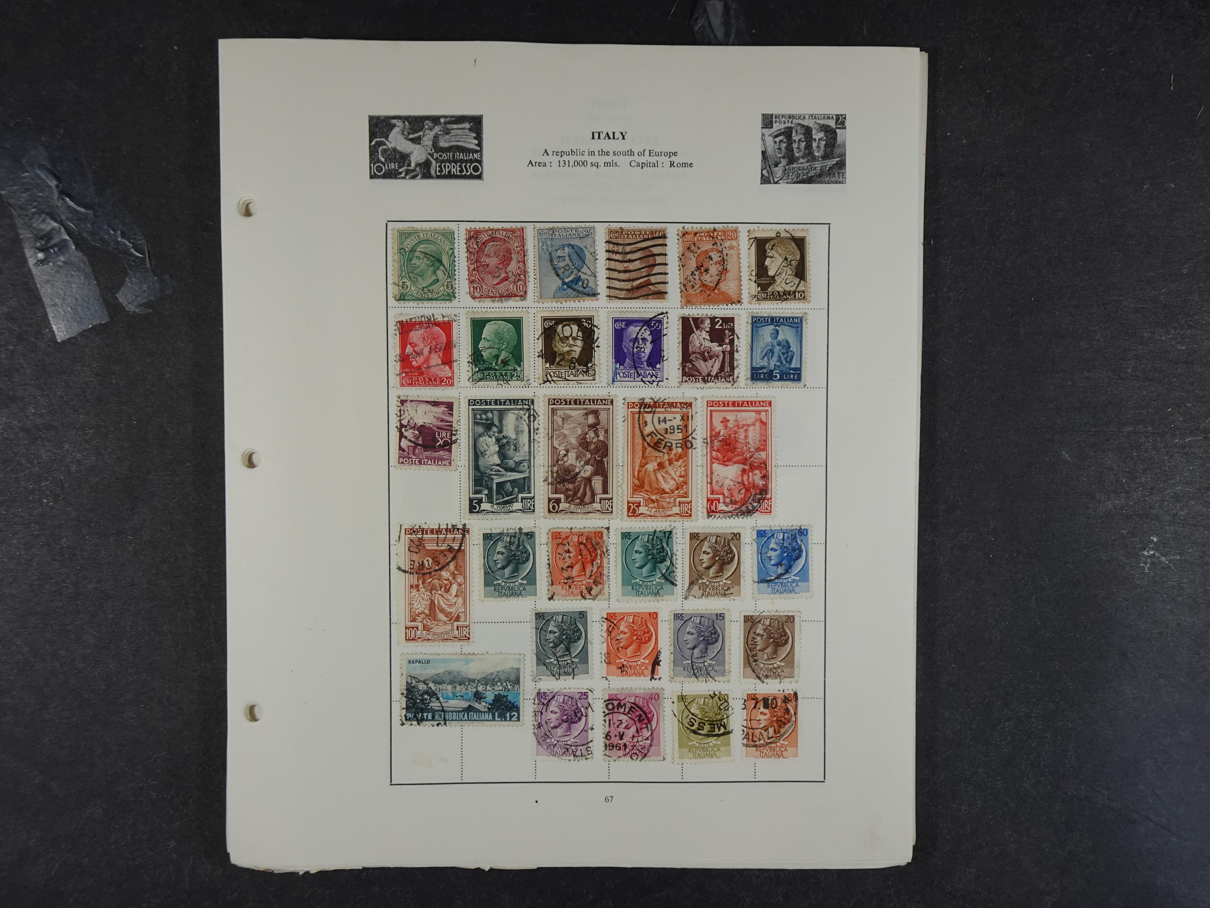 Doos met velerlei verrassingen waar onder betere zegels.
FUNDGRUBE. 326