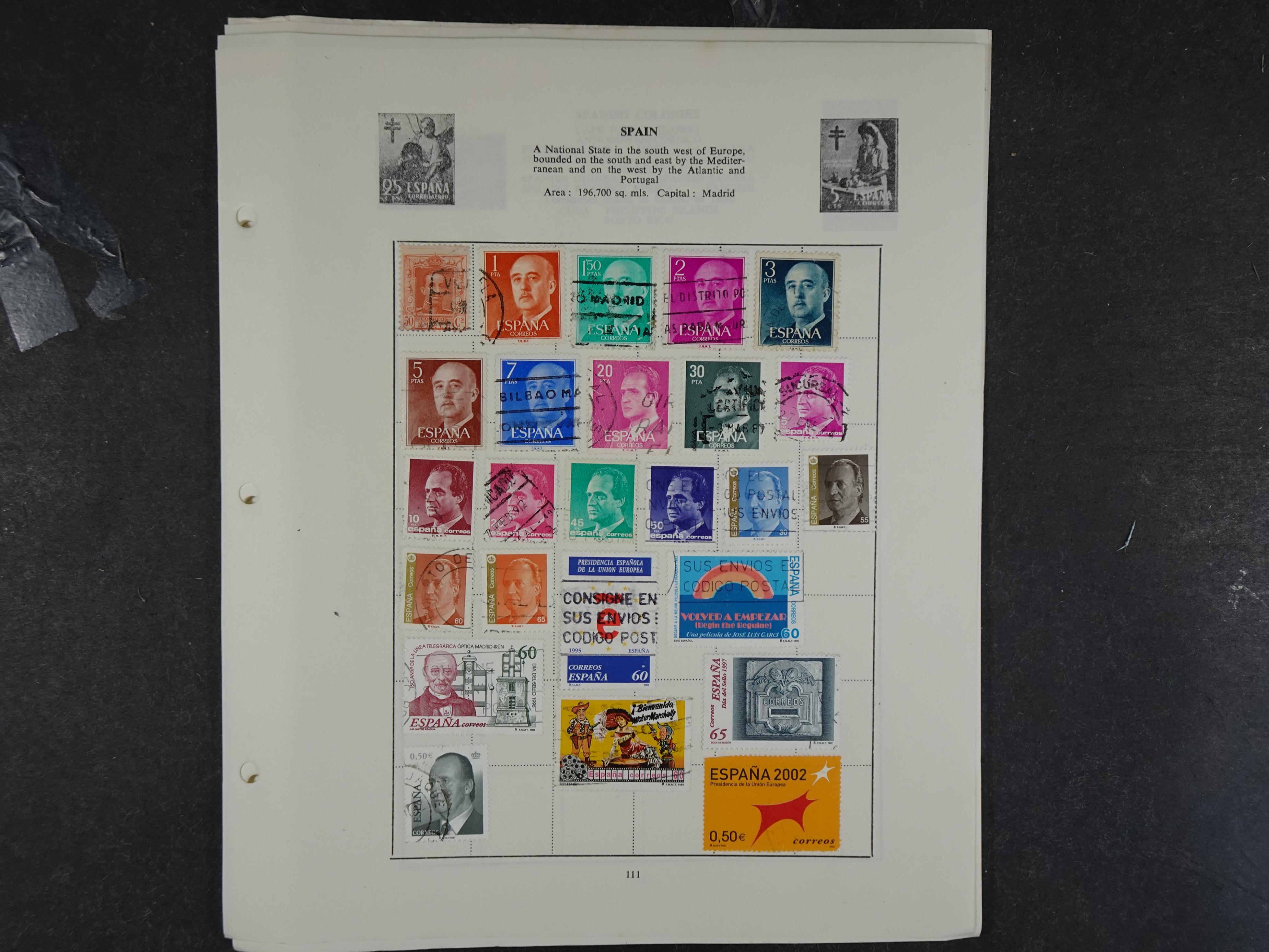 Doos met velerlei verrassingen waar onder betere zegels.
FUNDGRUBE. 350