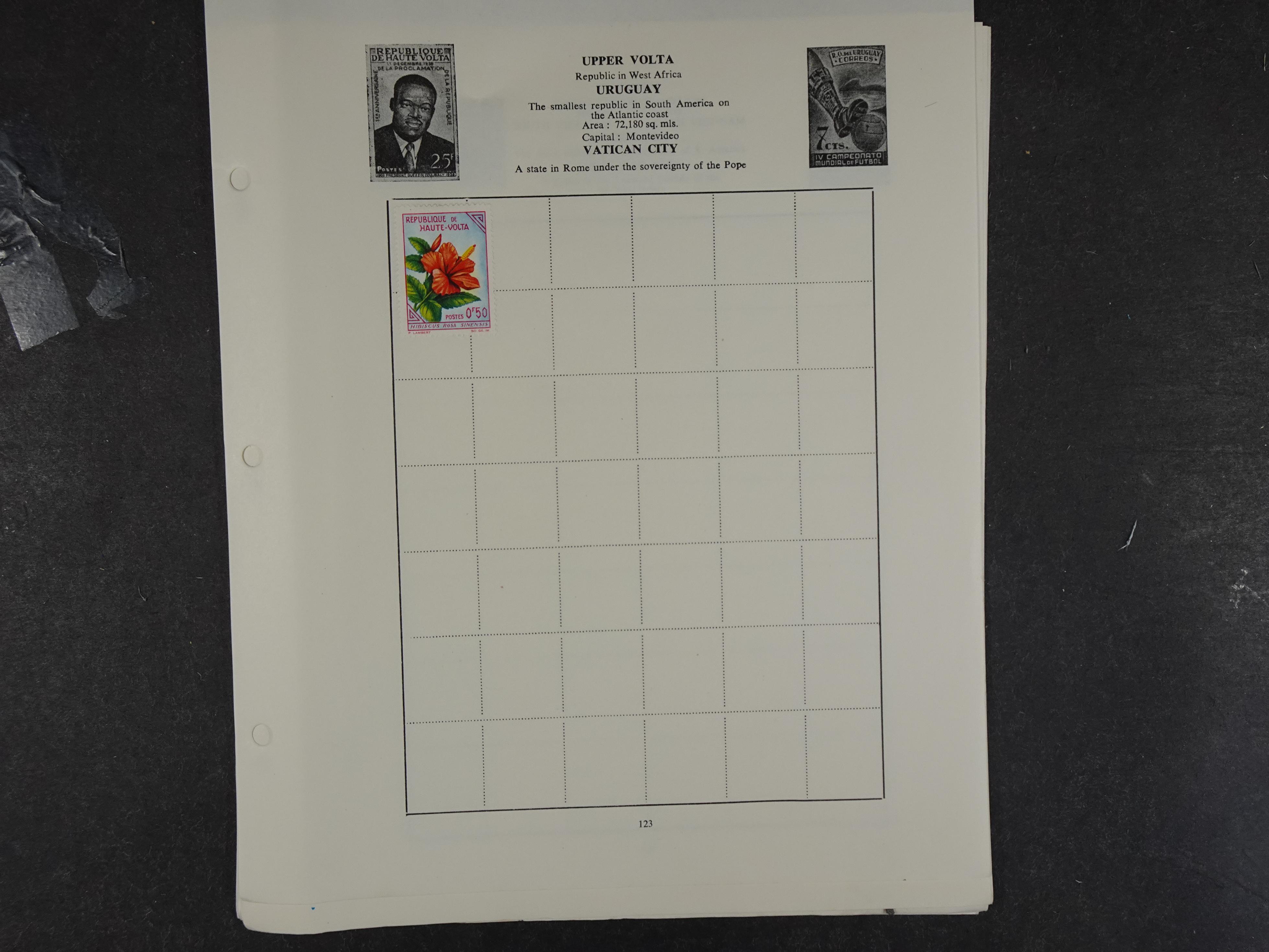 Doos met velerlei verrassingen waar onder betere zegels.
FUNDGRUBE. 360