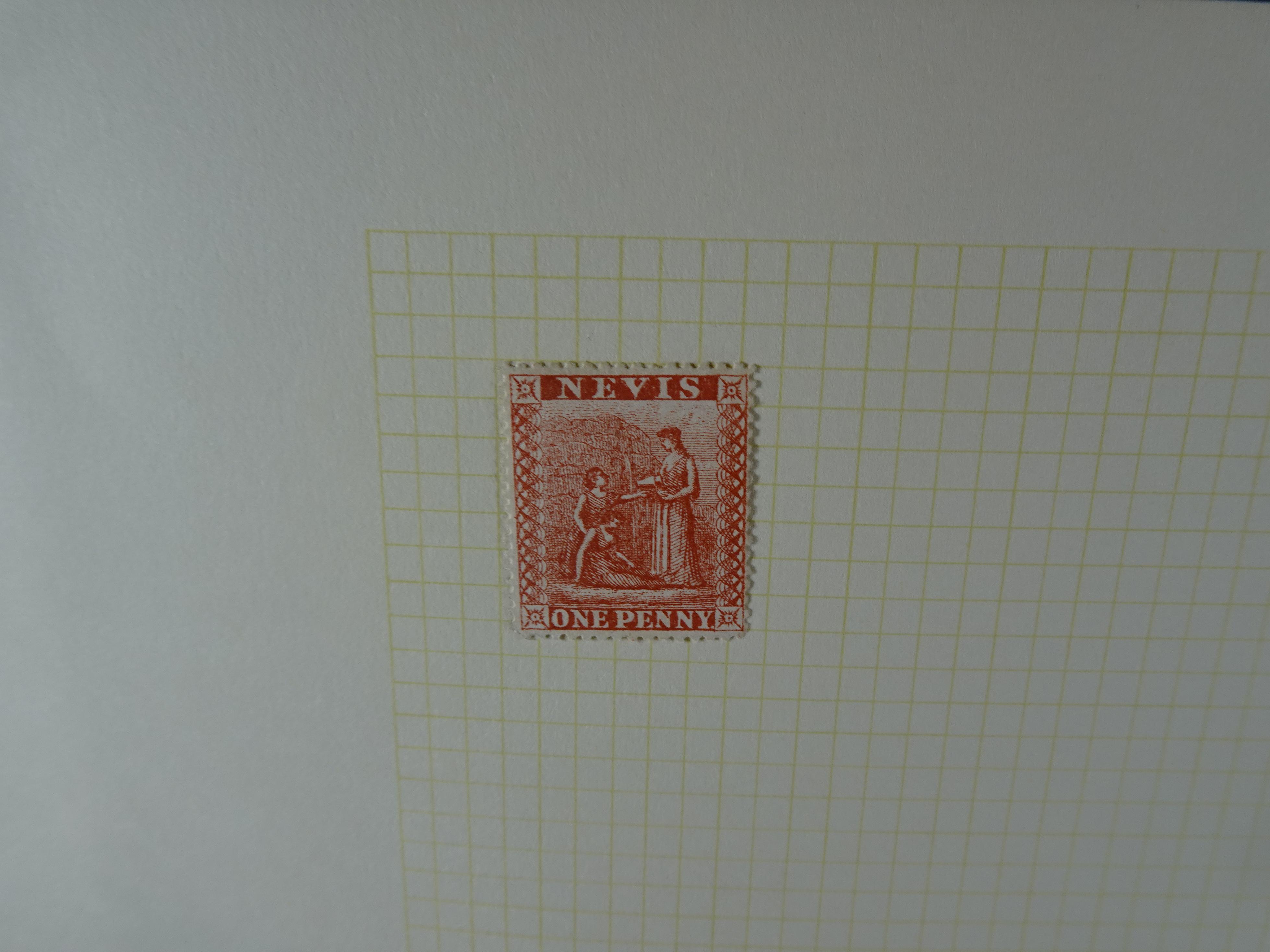 Doos met velerlei verrassingen waar onder betere zegels.
FUNDGRUBE. 400