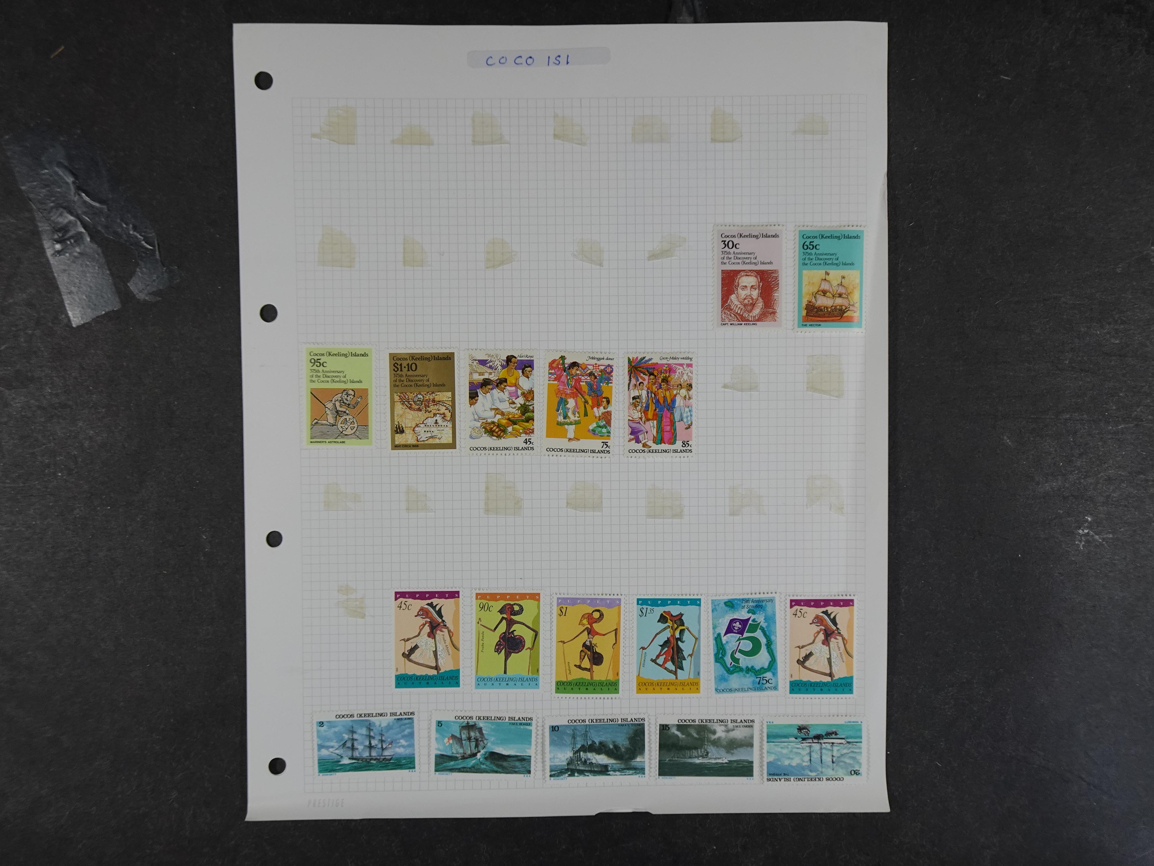 Doos met velerlei verrassingen waar onder betere zegels.
FUNDGRUBE. 408