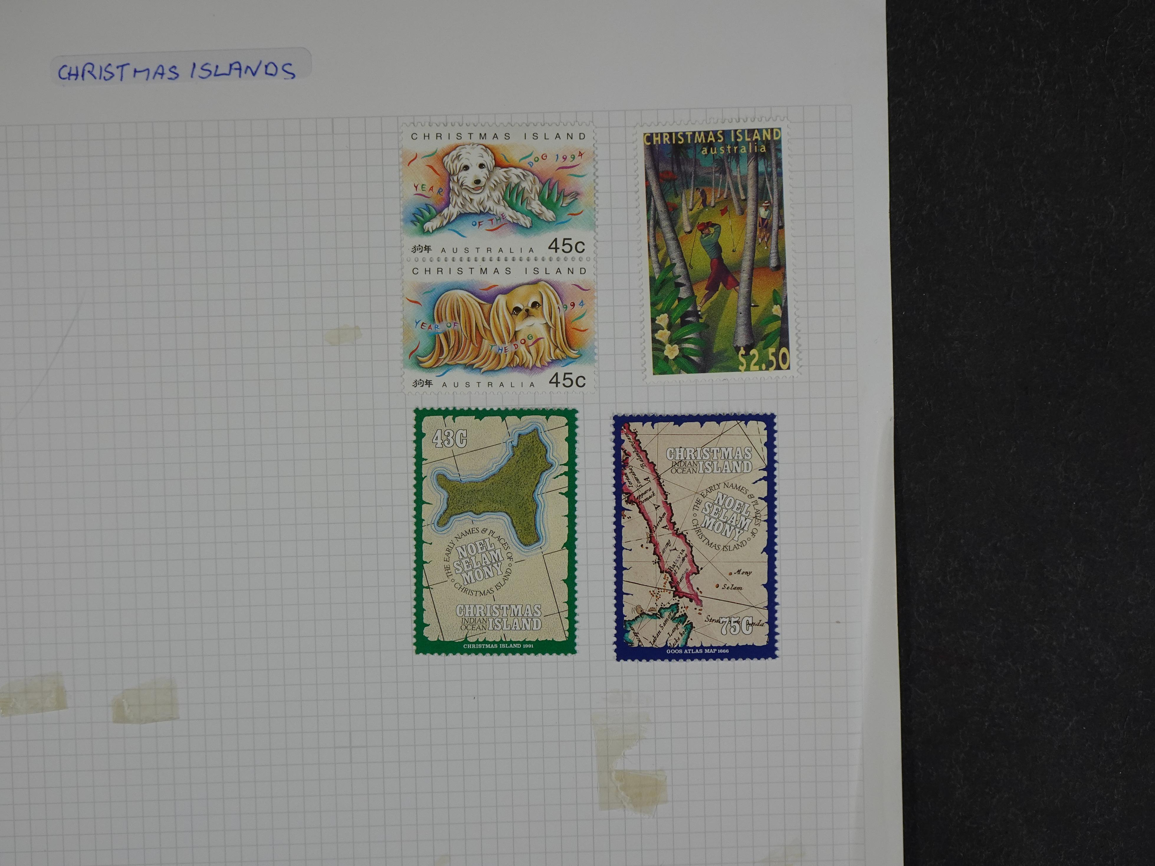 Doos met velerlei verrassingen waar onder betere zegels.
FUNDGRUBE. 409