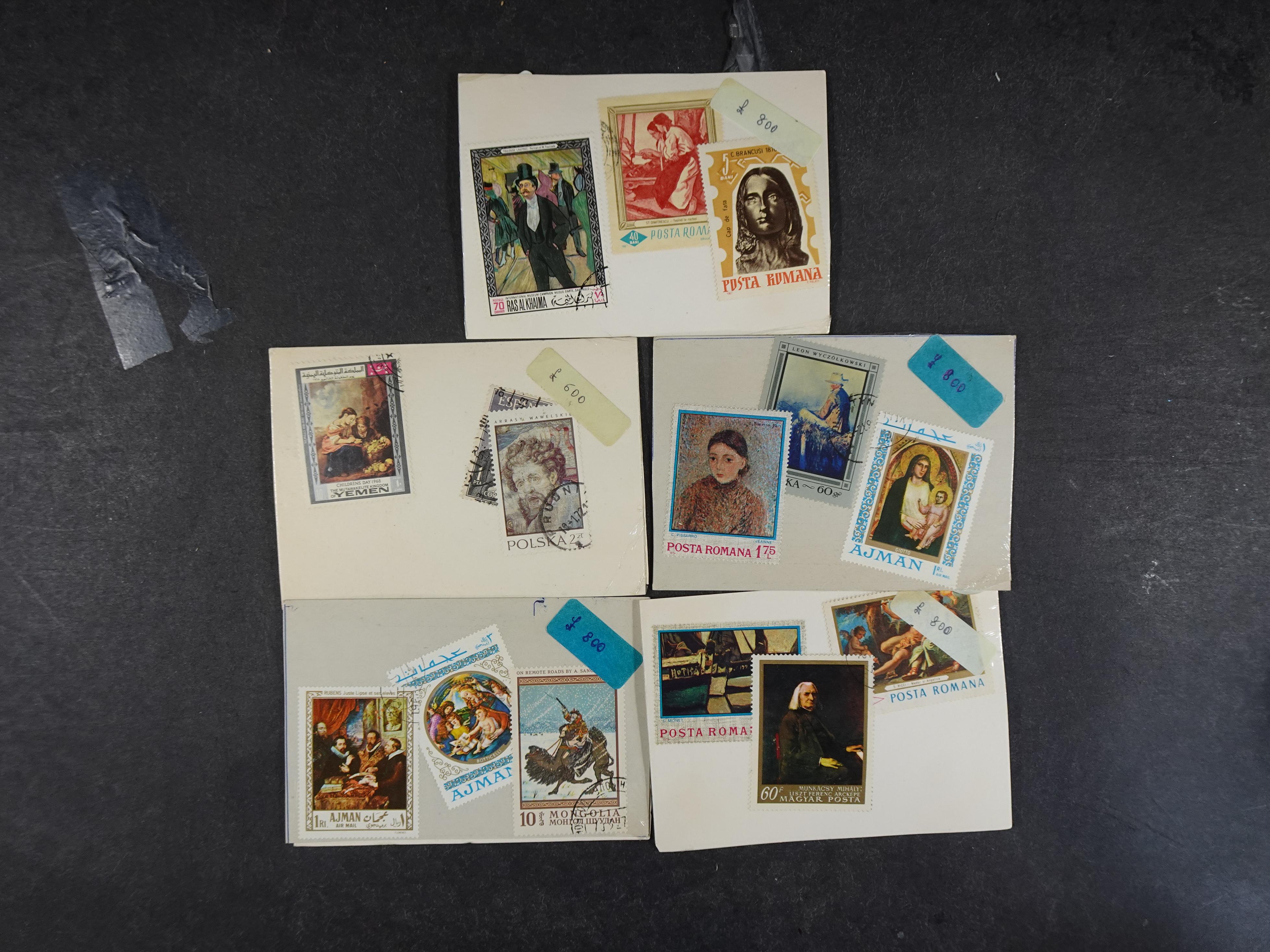 Doos met velerlei verrassingen waar onder betere zegels.
FUNDGRUBE. 417