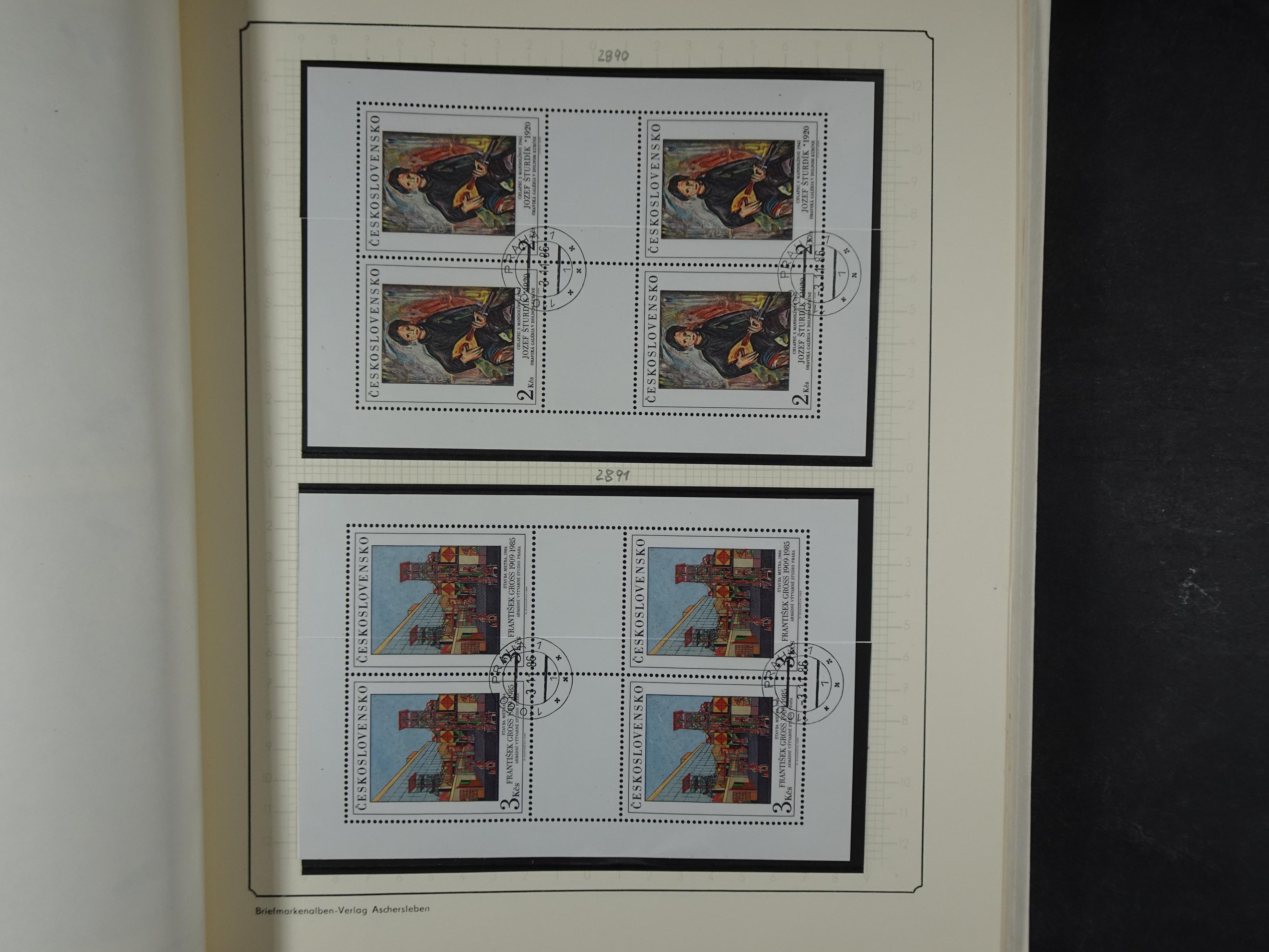 Verzameling met blokken 1979 -1993. 43