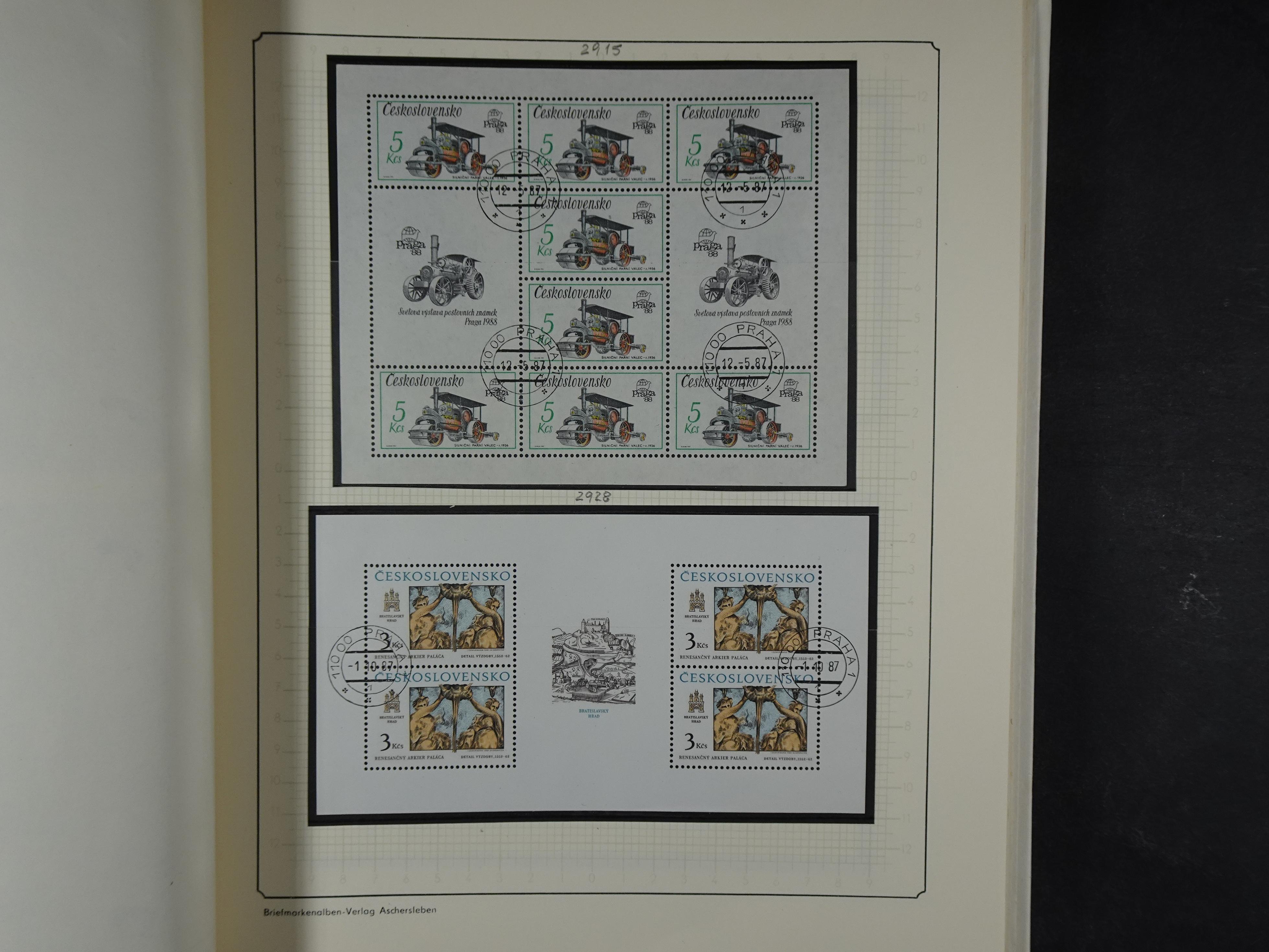 Verzameling met blokken 1979 -1993. 48