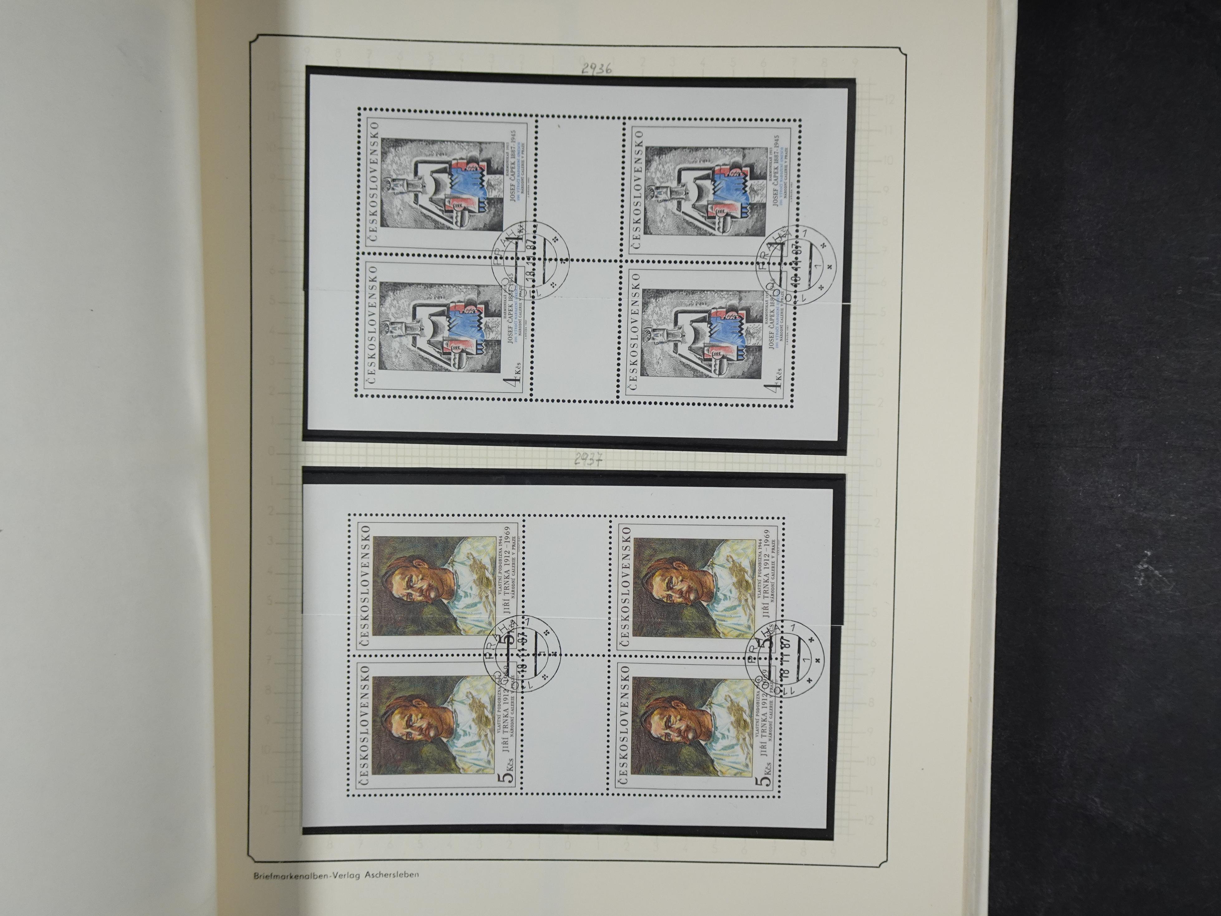 Verzameling met blokken 1979 -1993. 51
