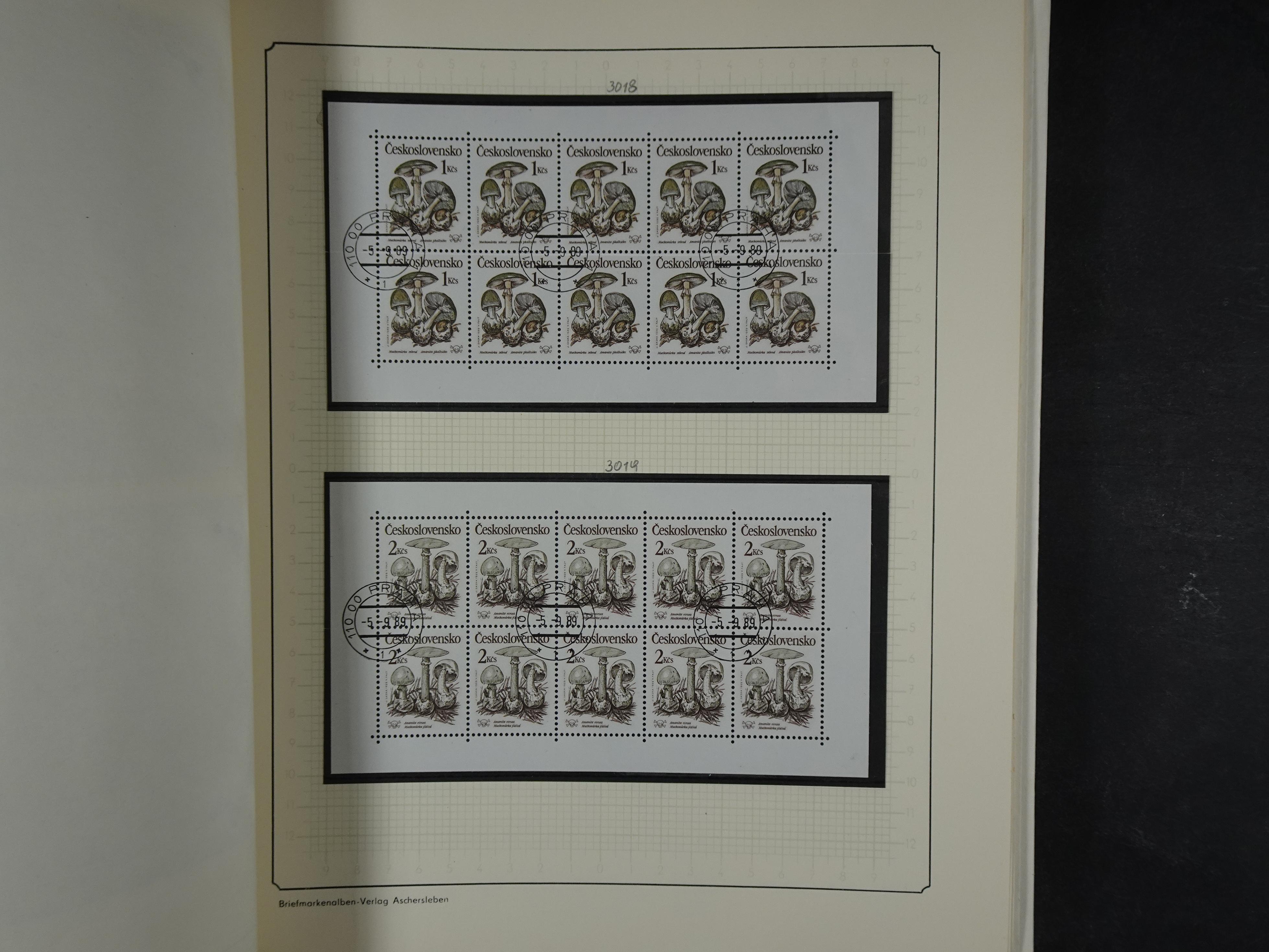 Verzameling met blokken 1979 -1993. 60
