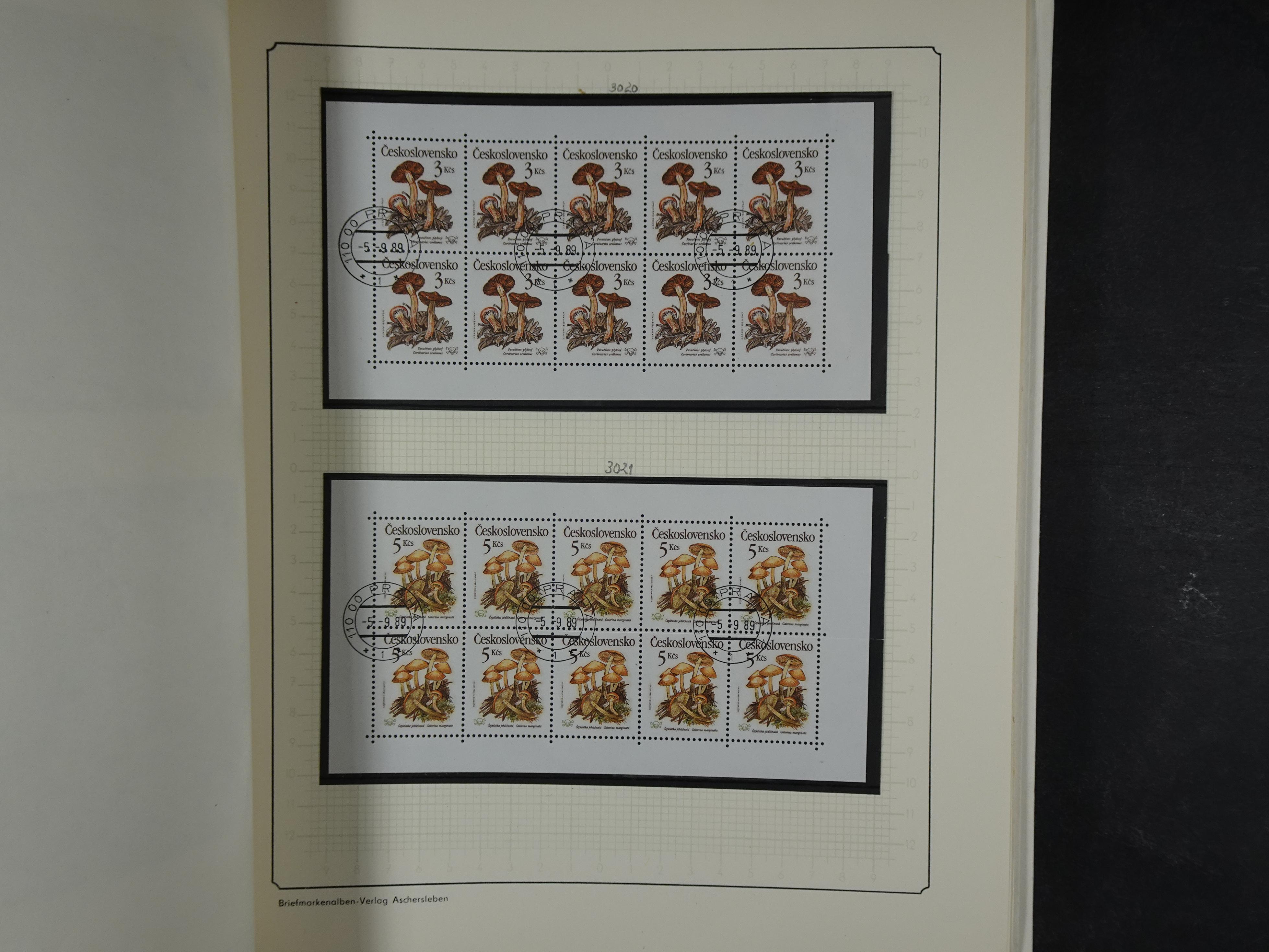 Verzameling met blokken 1979 -1993. 61